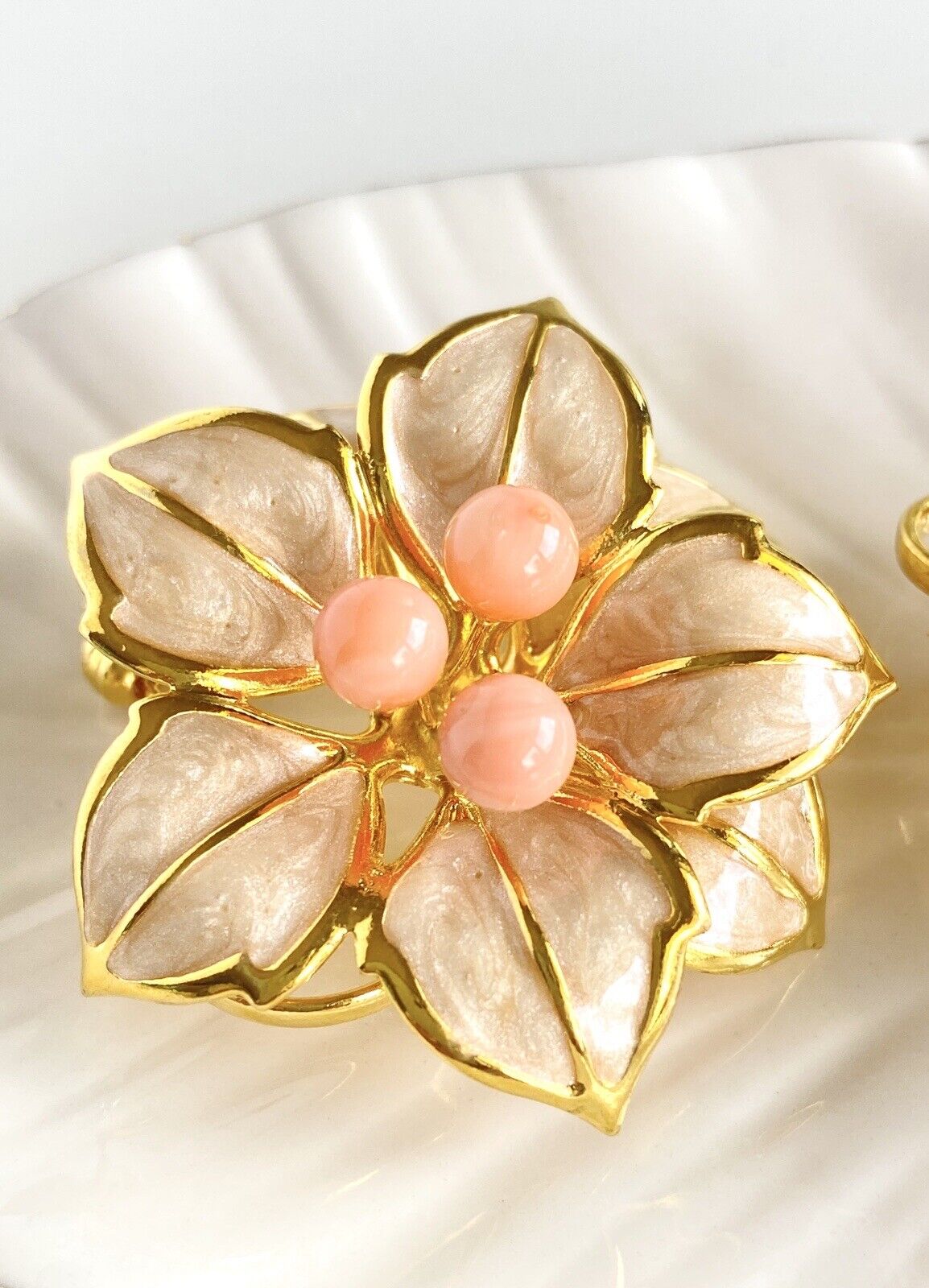 Heavy Gold Plated & Enameled Natural Coral Brooch/Pin, New Vintage Stock 8 Petal