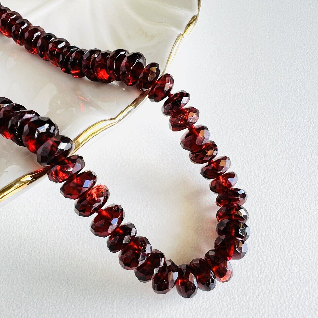 Genuine Almandine Garnet (155ct) Solid 14k Yellow Gold Beaded Necklace, New 16"