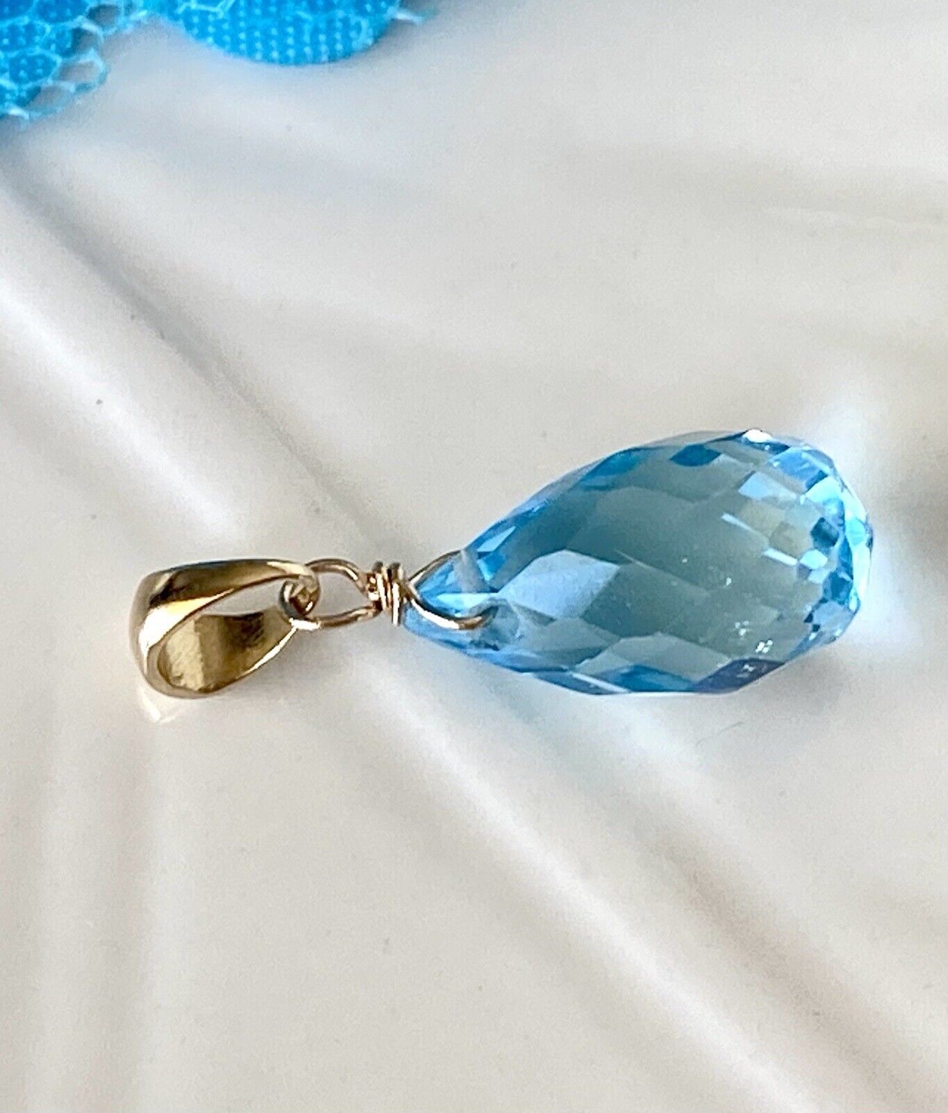Genuine Blue Topaz Drop (4.75ctw) Solid 14k Yellow Gold Pendant, New