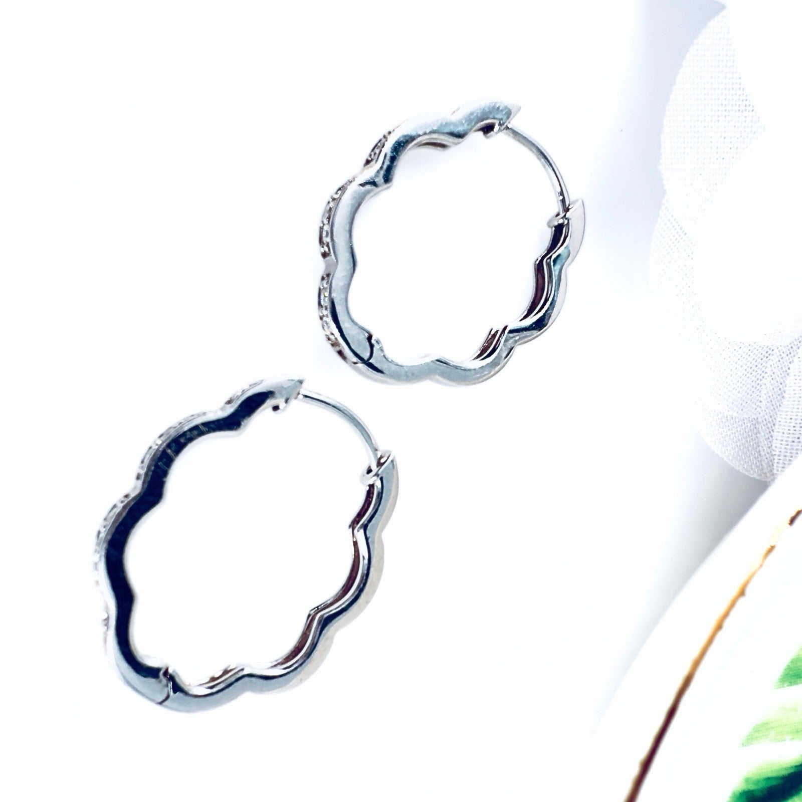 14K White Gold & Genuine Diamond Scalloped Oval Hoop Earrings, New