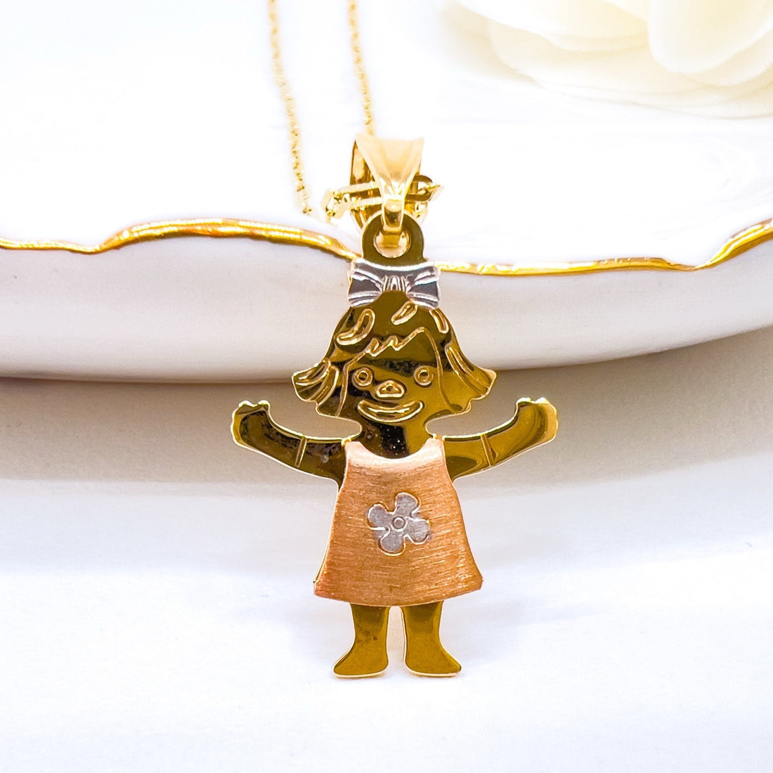 14k Gold Girl in Sundress Charm Pendant, New 1.12"