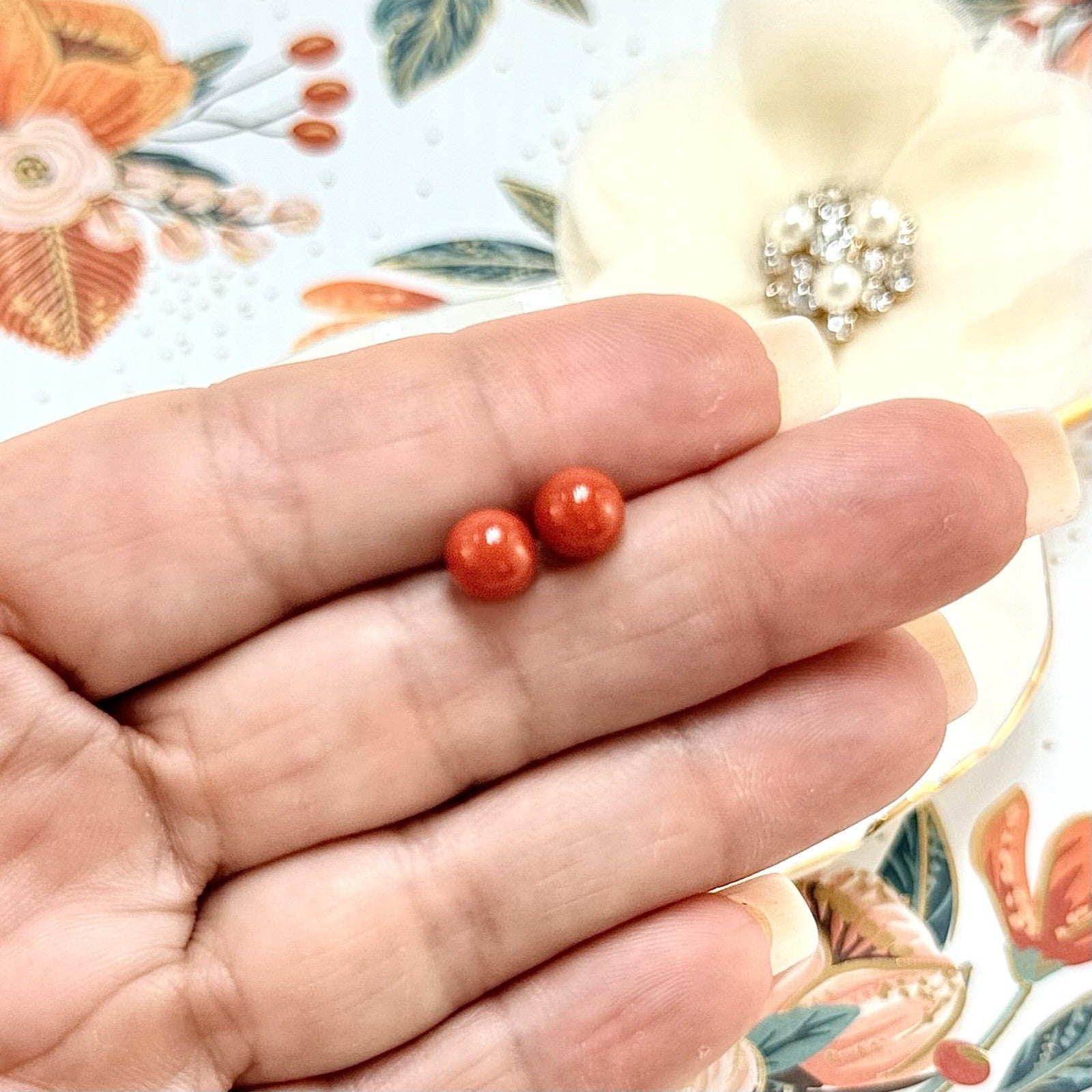 14k Yellow Gold Natural Italian Red Coral STud Earrings, New 6.8mm