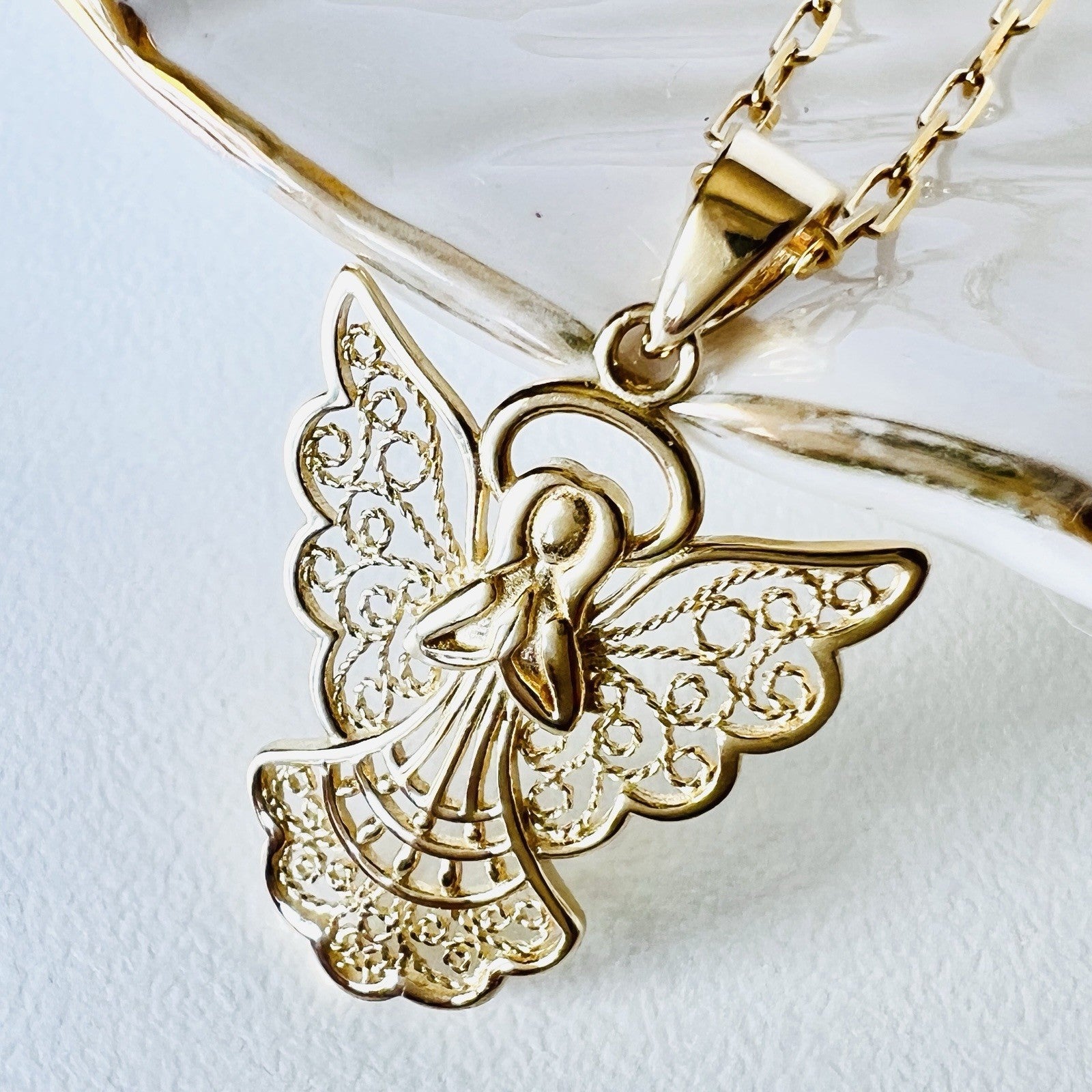 Solid 14k Yellow Gold Filigree Guardian Angel Pendant, New, Lg