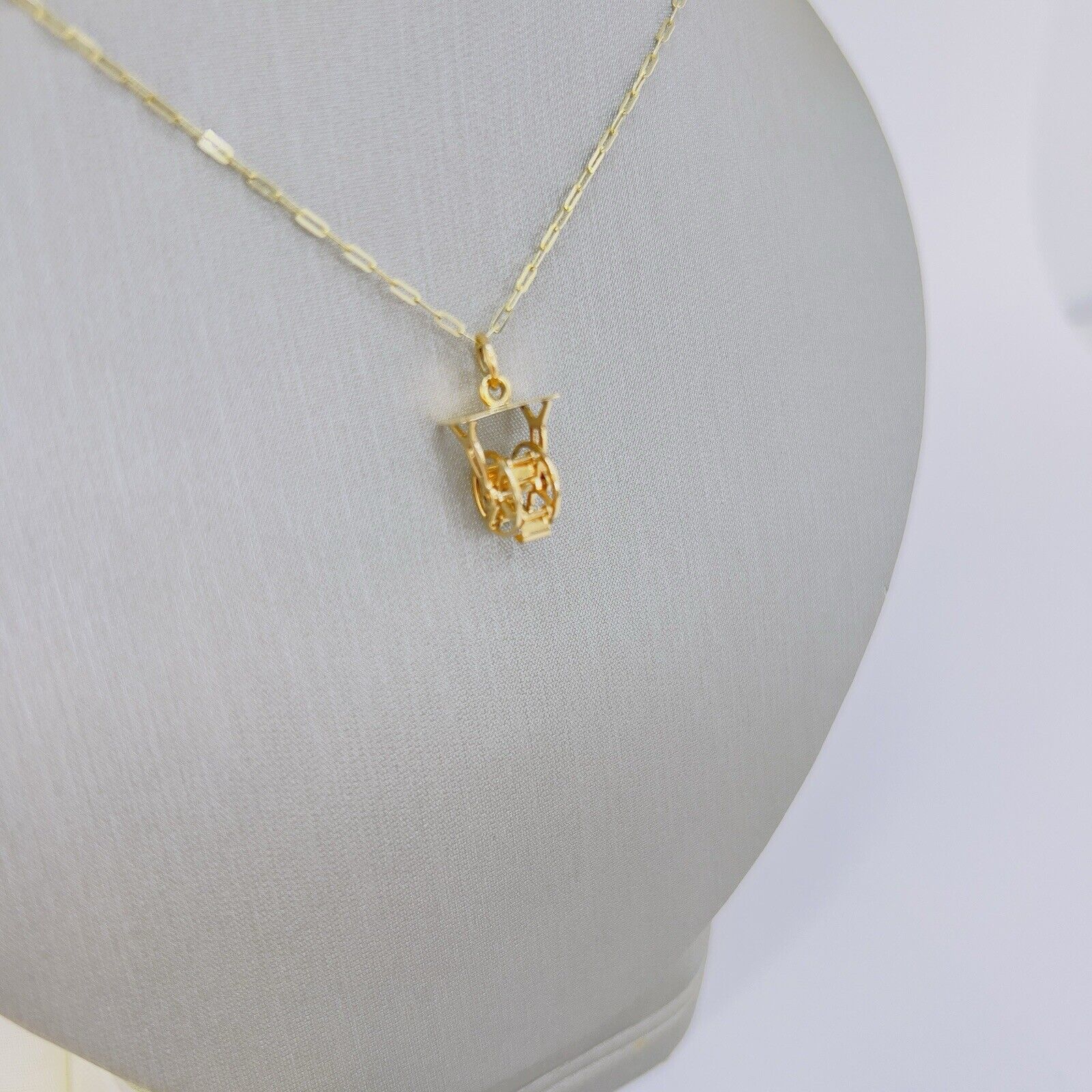 14k Yellow Gold Antique Style Ferris Wheel Charm/Pendant, Preowned