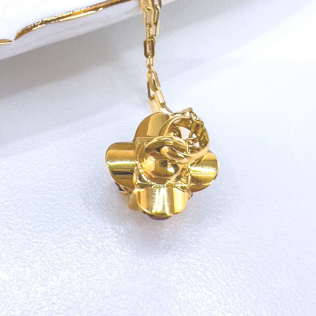14k Yellow Gold Vintage Style Stop Light Charm/Pendant, Preowned