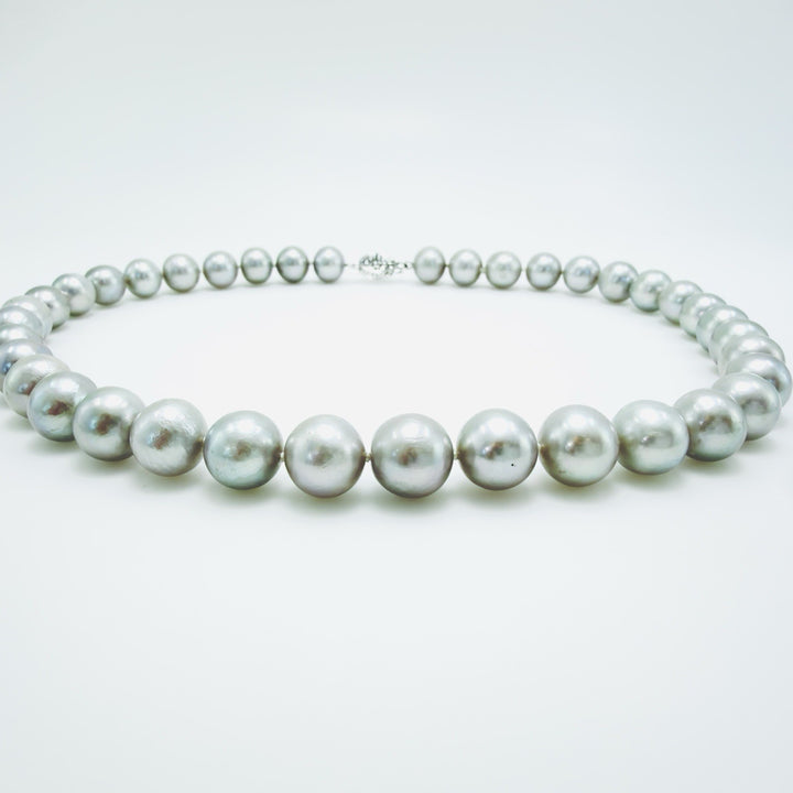 14k White Gold and Genuine Silver Cultured Pearl 10.5-11.5mm Necklace, 17.5" New