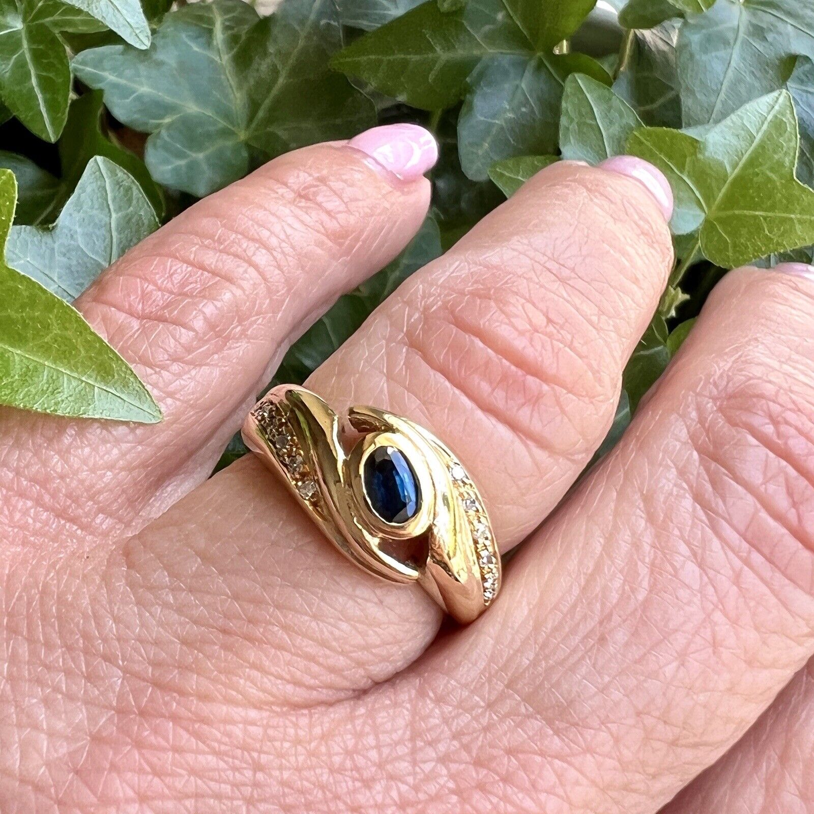 Solid 18k Yellow Gold Genuine Sapphire & Diamond Ring, Pre-owned Sz 6.75