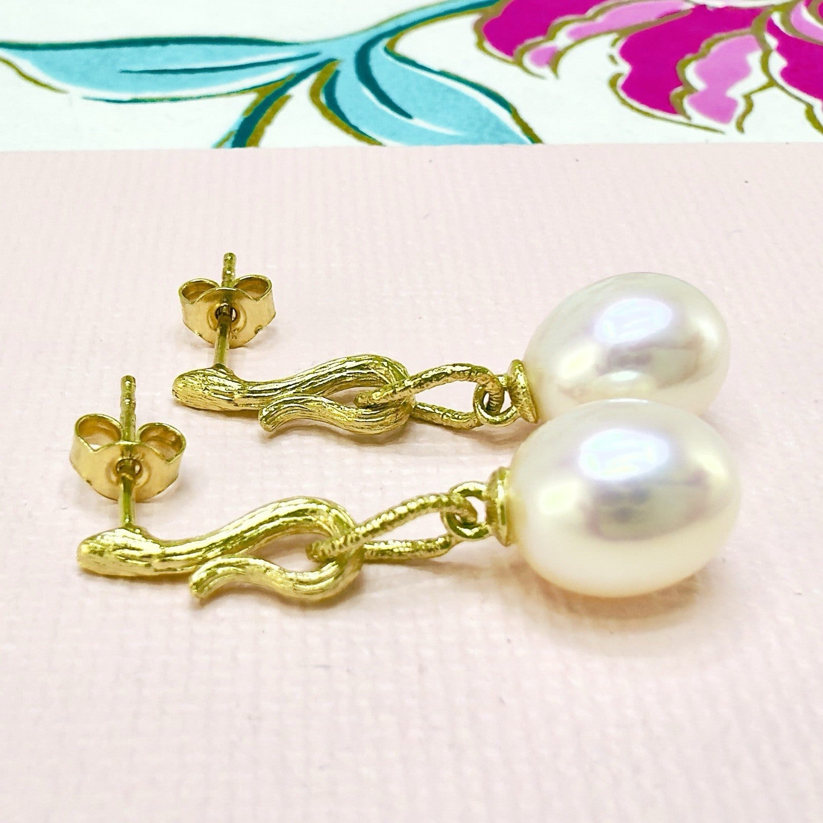 14k Yellow Gold Genuine Pearl Dangle Modernist Earrings, New