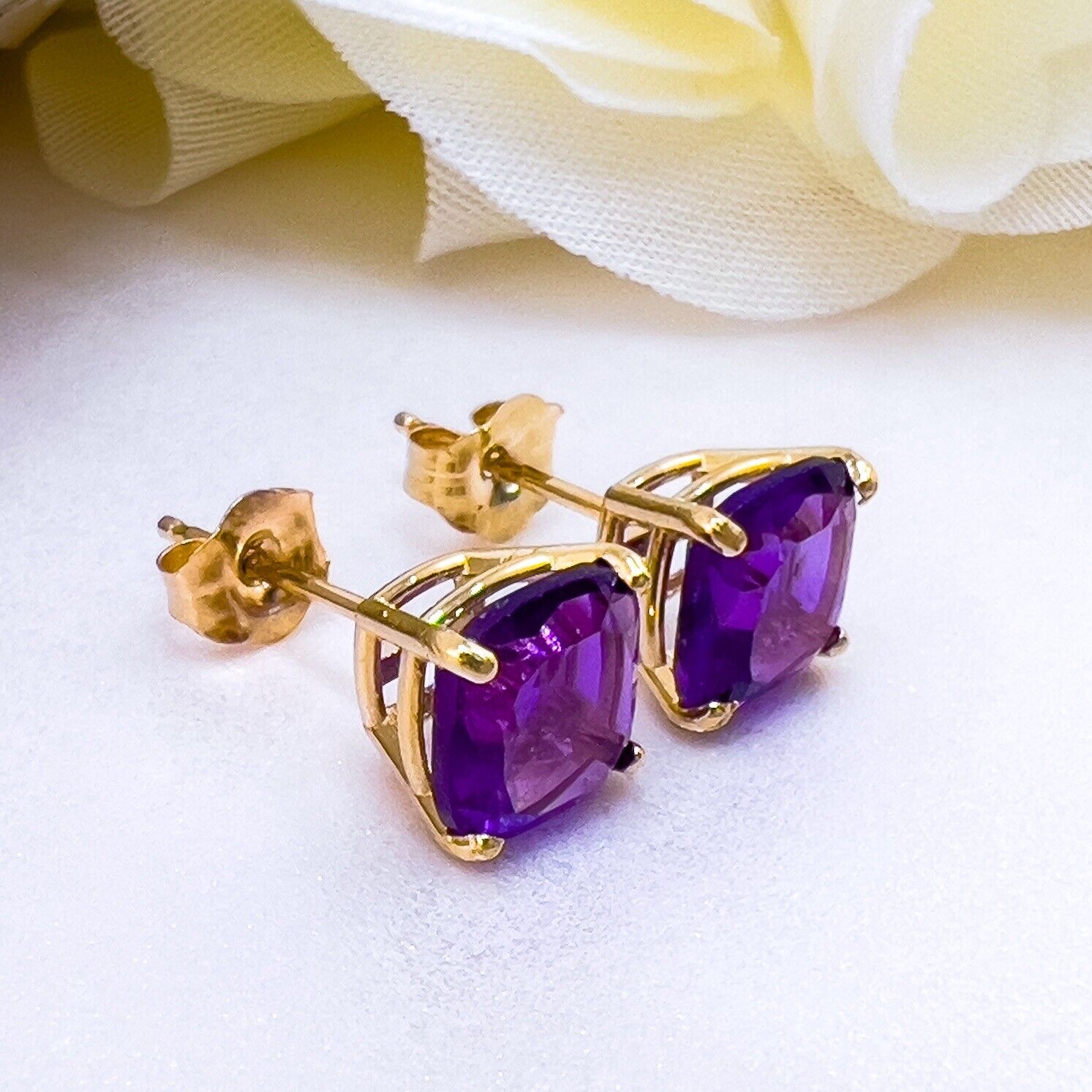 Solid 10k Yellow Gold Genuine Amethyst 6mm Stud Earrings, New