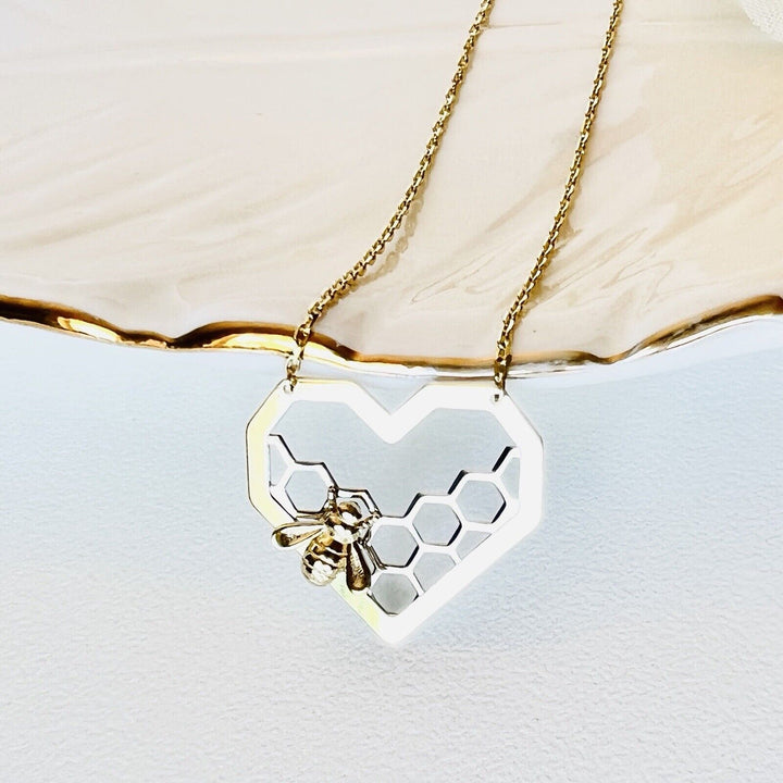 Solid 14k Yellow Gold Bee Hive Heart Pendant/Charm Necklace, New 18"