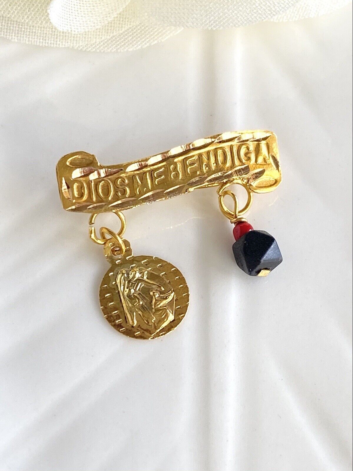 Dios Me Bendiga Angel Curved Pin, Solid Gold & Genuine Azabache, New