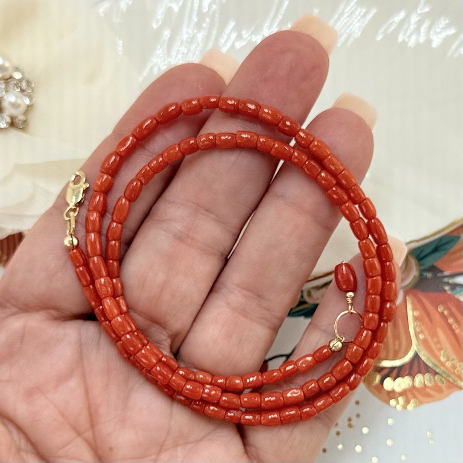14k Yellow Gold Natural Red Coral Barrel Necklace, New 17.5"