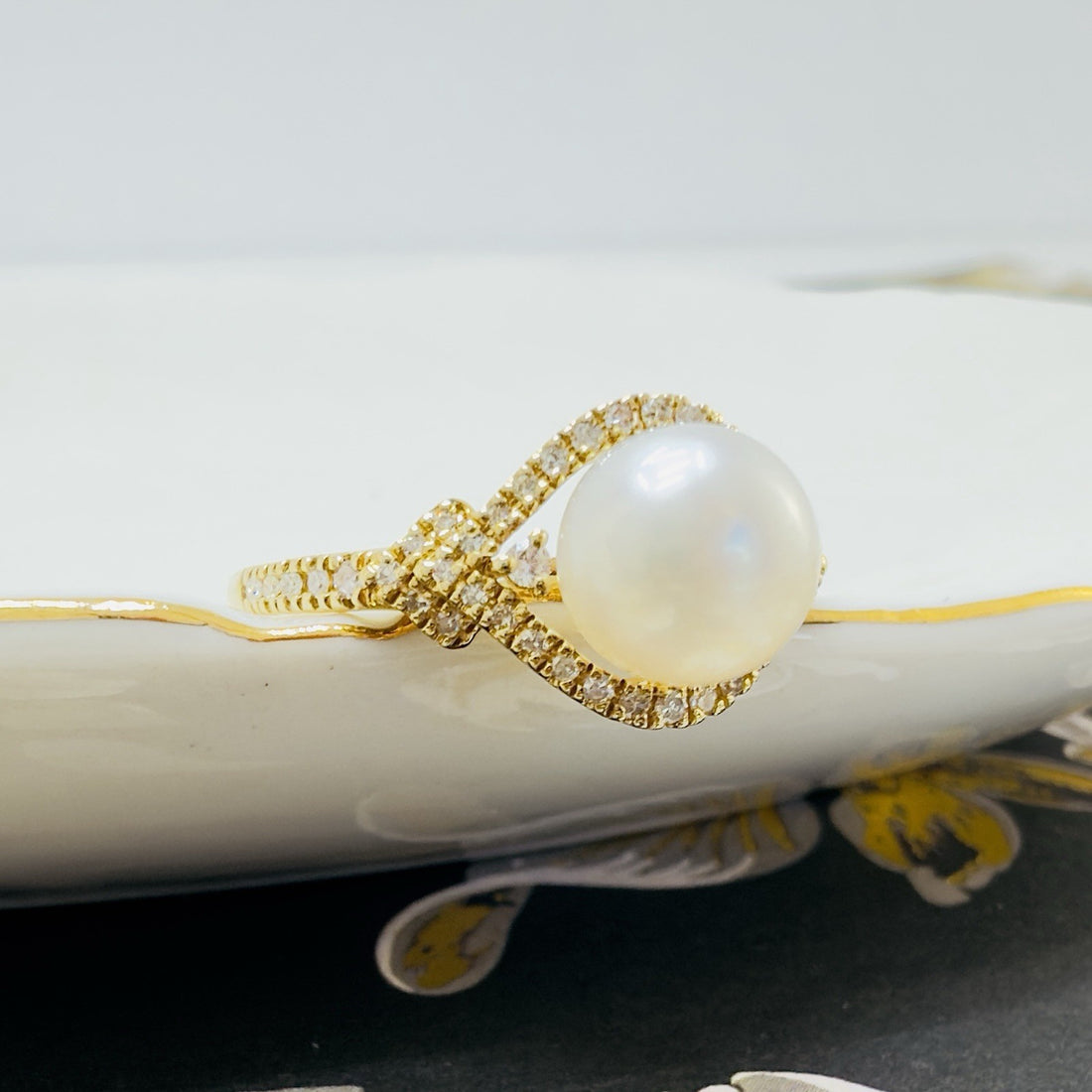 14k Yellow Gold Genuine Cultured Pearl & Diamond Halo Ring, Sz 7, New