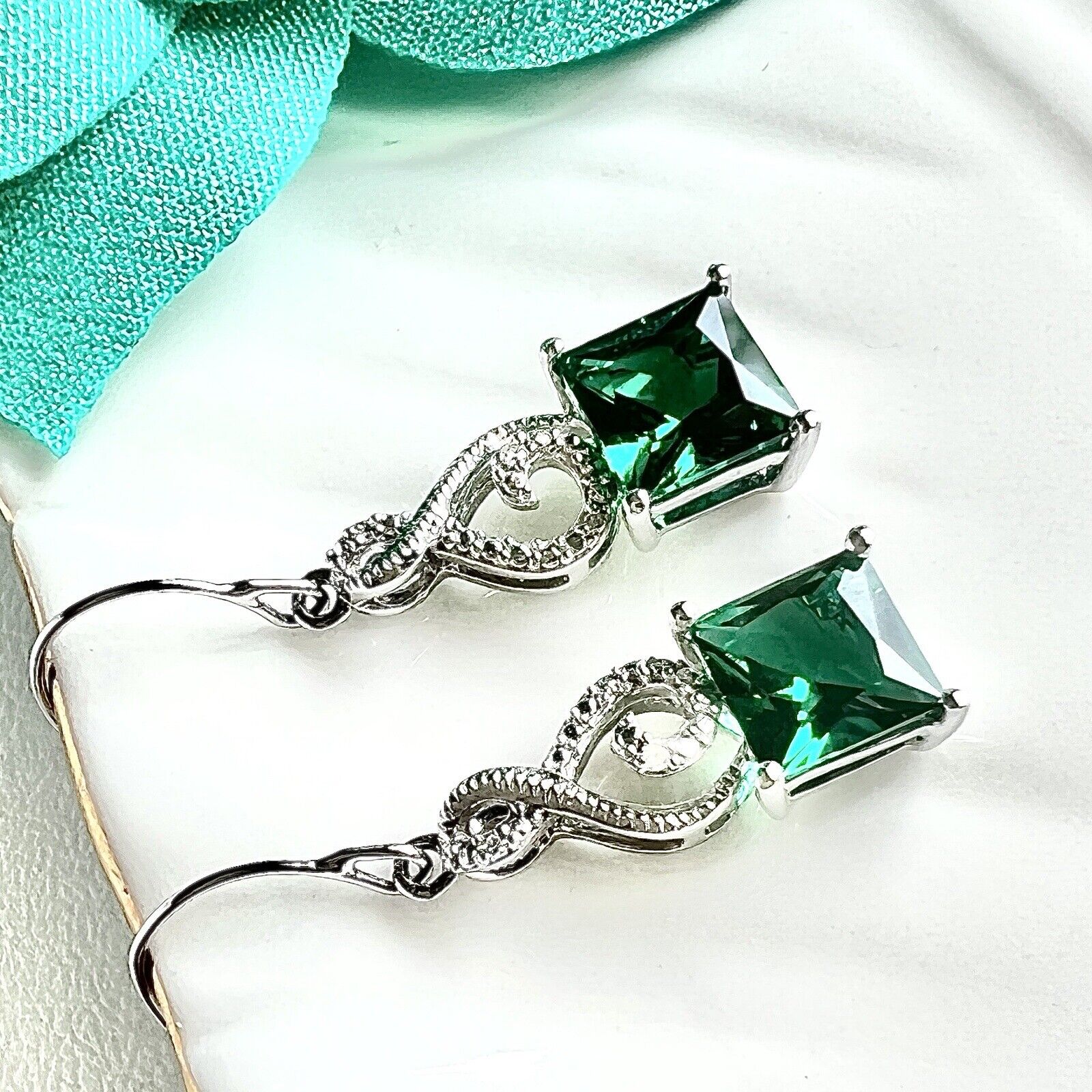 Solid 10k White Gold Genuine Diamonds & Lab Created Emerald Dangle/Drop Earrings