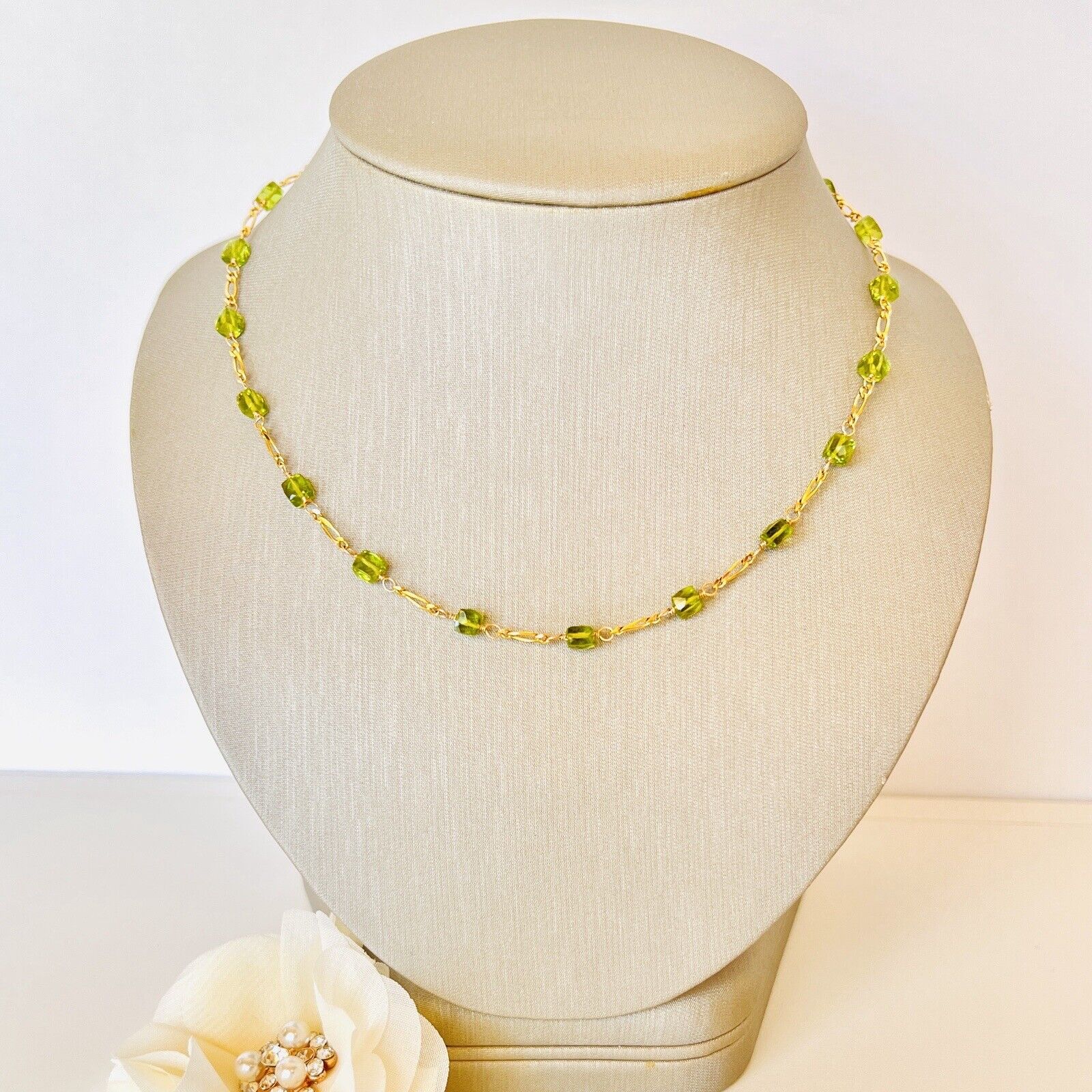 Solid 14k Yellow Gold Genuine Peridot Cube Station Chain Necklace, New 16.75”