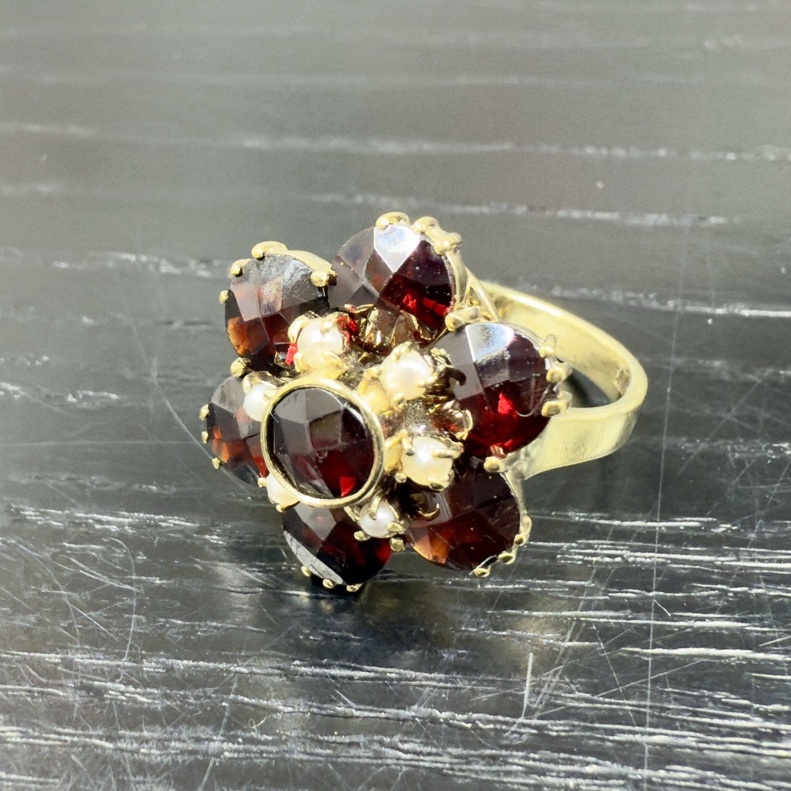 Vintage 10k Yellow Gold Genuine Garnet & Pearl Ring, Size 4