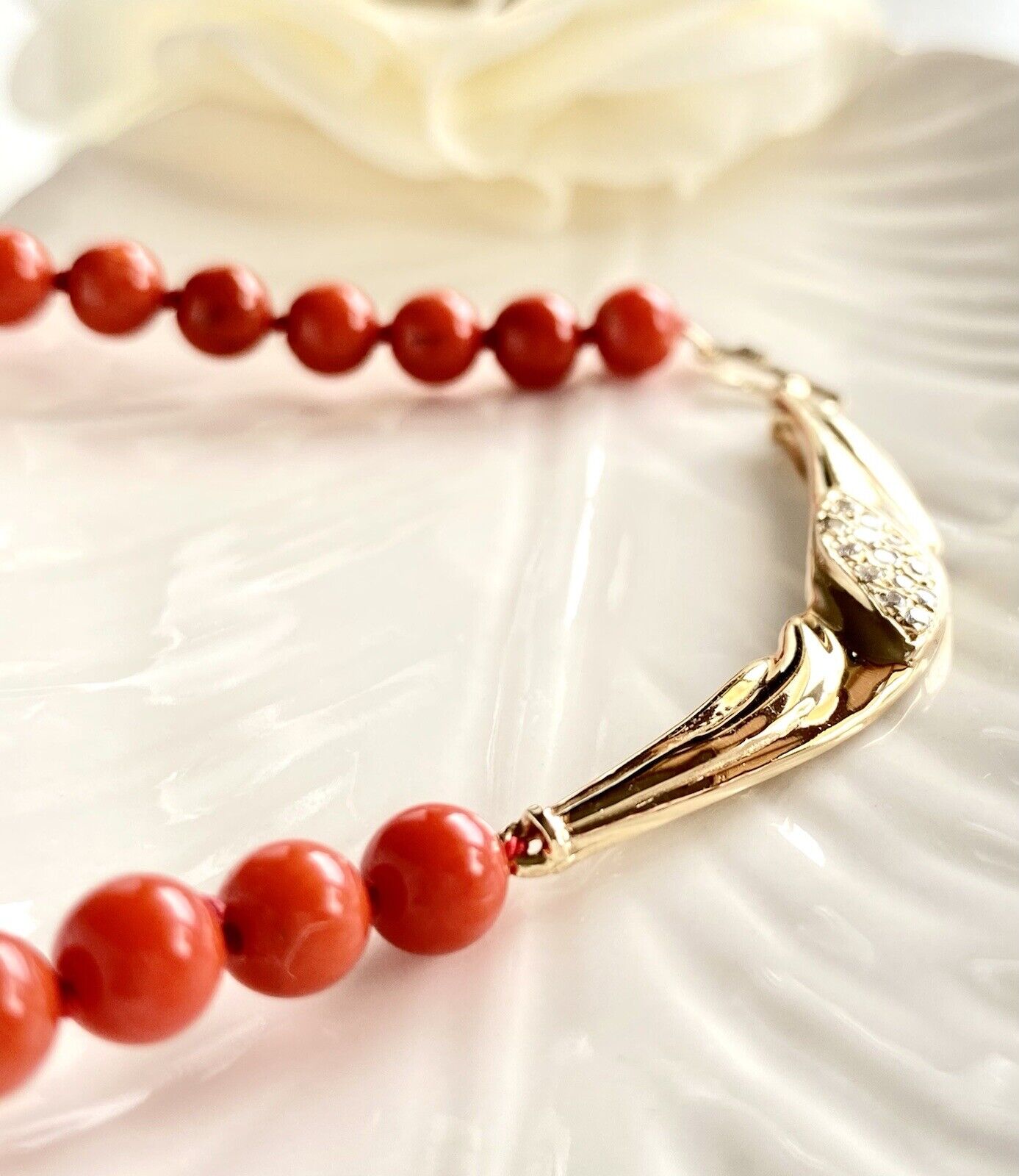 Mediterranean Red Coral Solid 14k Yellow Gold & Diamonds Necklace, New, 18"