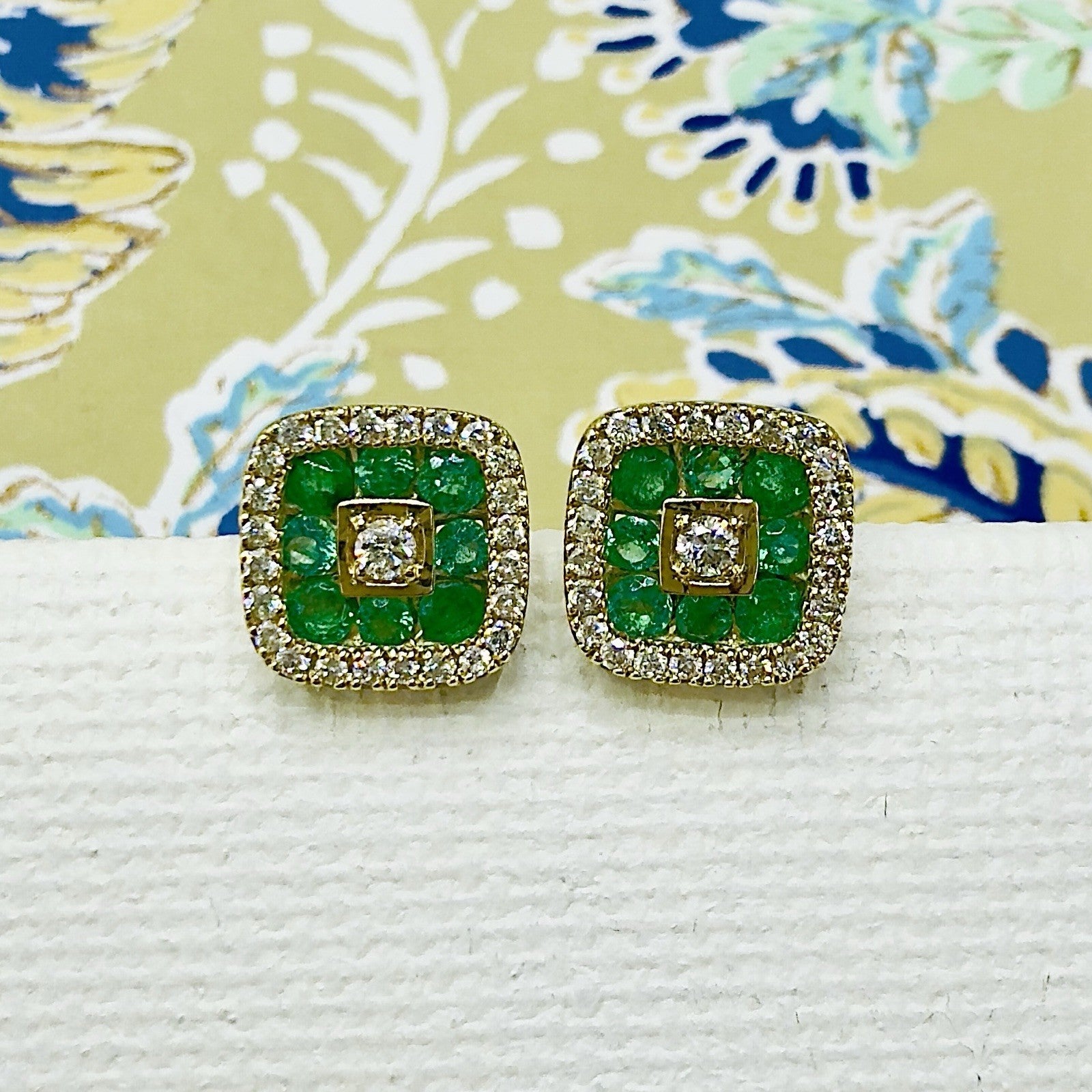 10K Yellow Gold Genuine Emerald & Diamond Stud Screw-Back Earrings, New