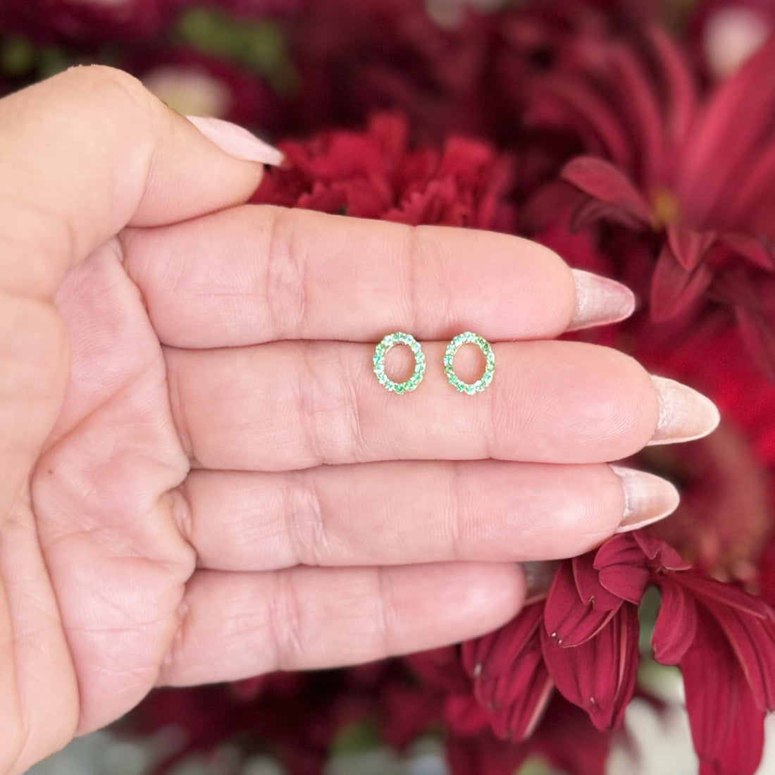 10k Yellow Gold Genuine Emerald Oval Stud Screwback Earrings, New