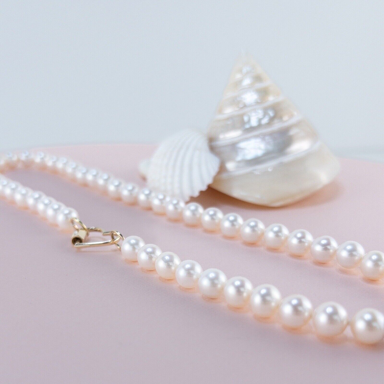 Genuine 7.5-8mm Cultured Pearl Solid 14k Yellow Gold Heart Necklace, New 16.5”