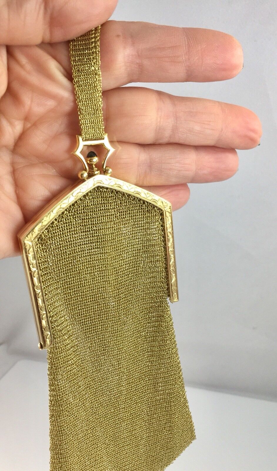 Antique Belle Epoque 18kt Solid Yellow Gold & Sapphire Hand Engraved Mesh Purse