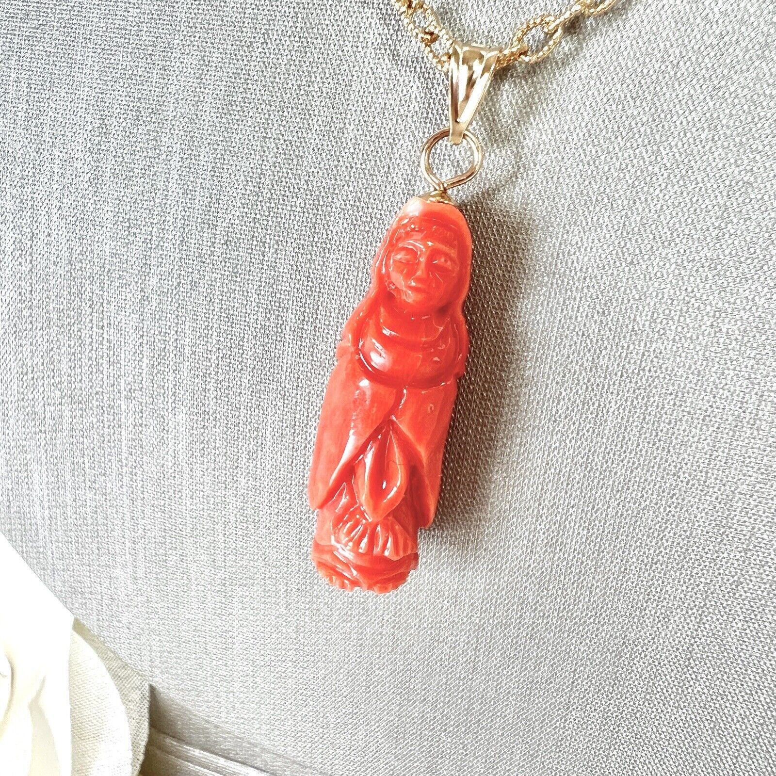 Natural Dark Salmon Guanyin (17ct) Solid 14k Yellow Gold Pedant, New