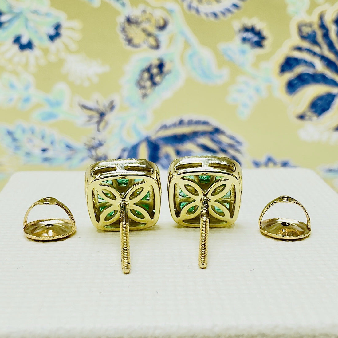 10K Yellow Gold Genuine Emerald & Diamond Stud Screw-Back Earrings, New