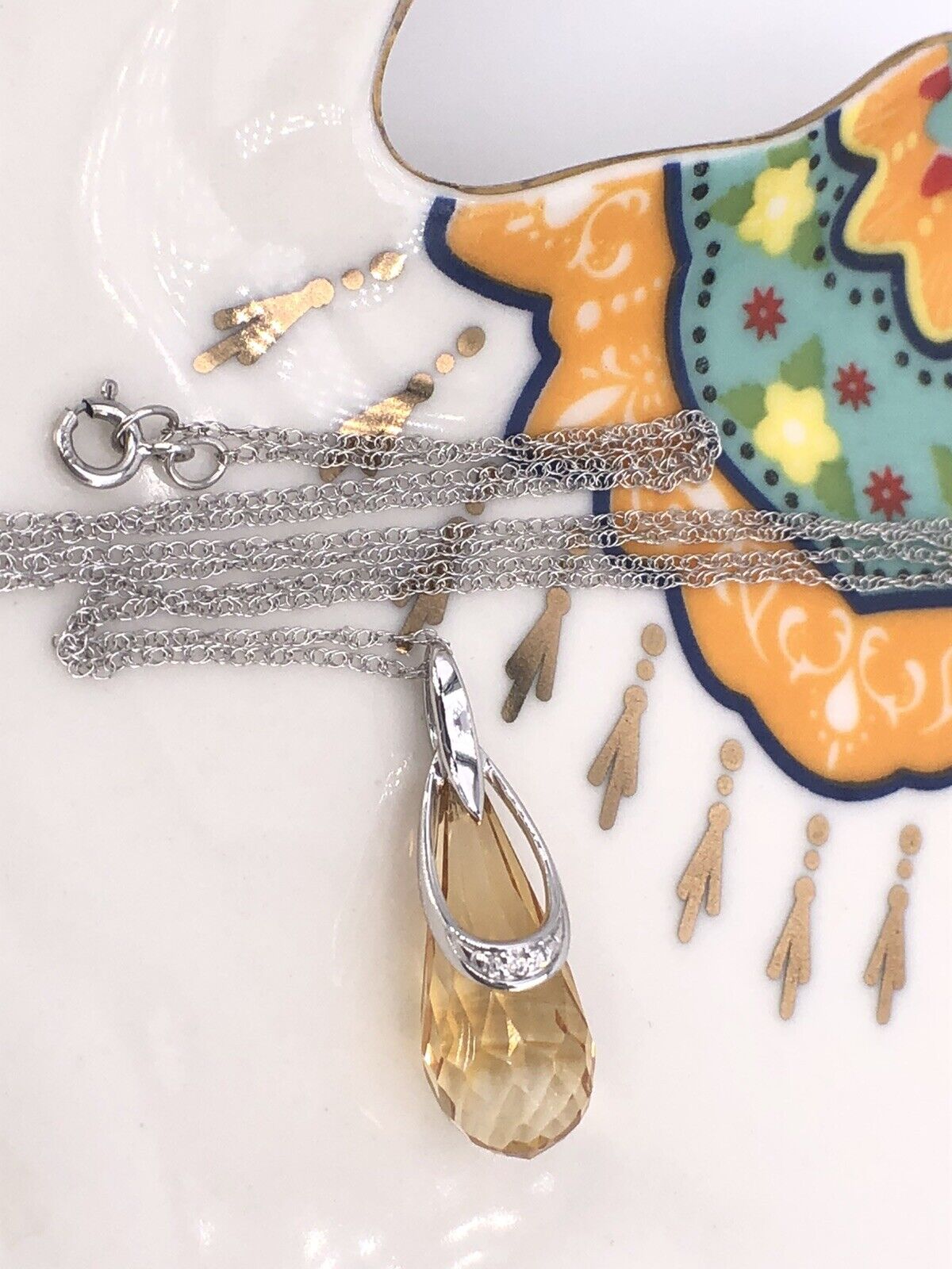 Chic, Solid 14k White Gold, Citrine & Diamond pendant Necklace, New, 18"