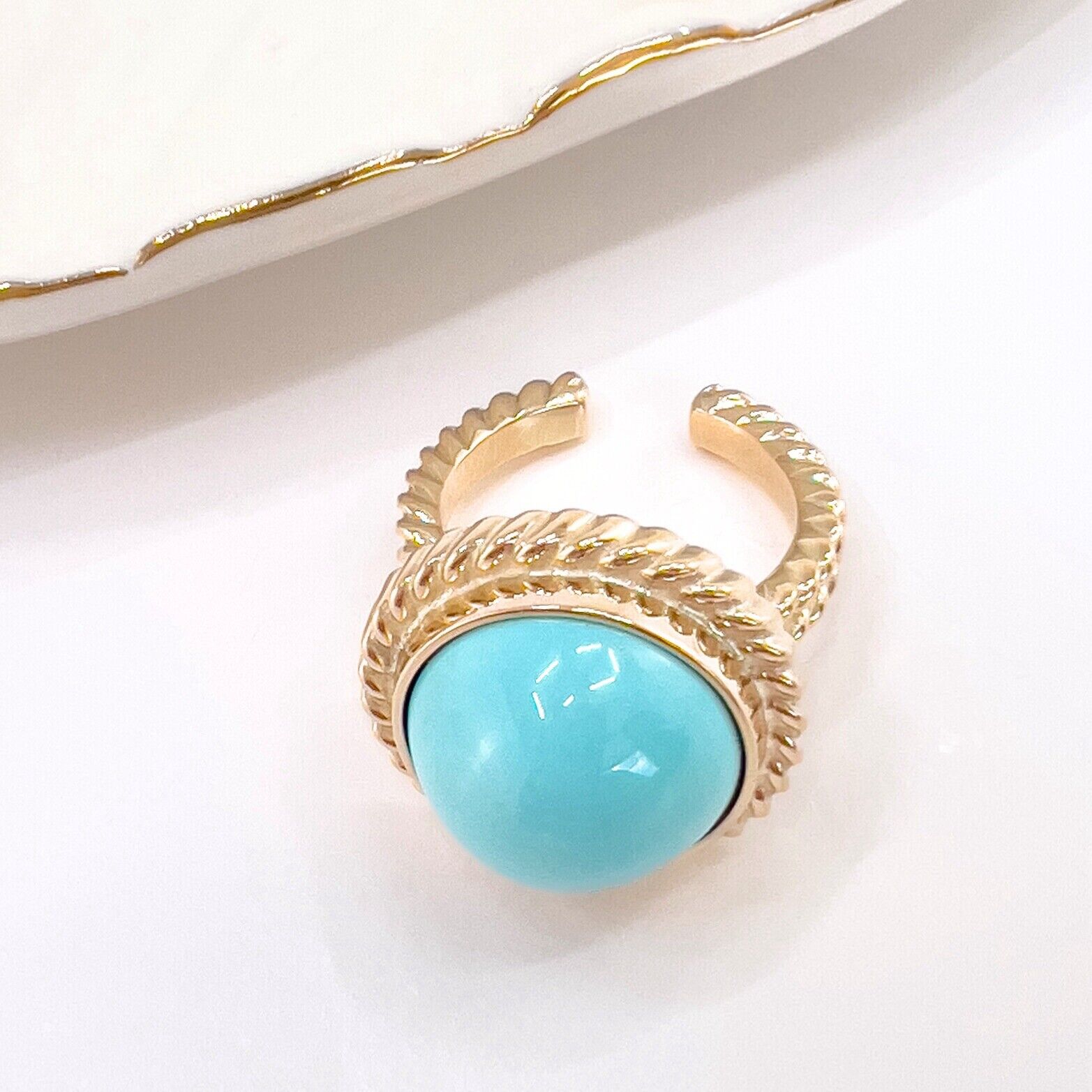 14k Yellow Gold Persian Turquoise (15mm) Handcrafted Ring, New, Size 6.75