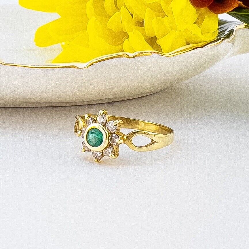 Solid 14k Yellow Gold Genuine Colombian Emerald & Diamond Rosette Ring, New Size