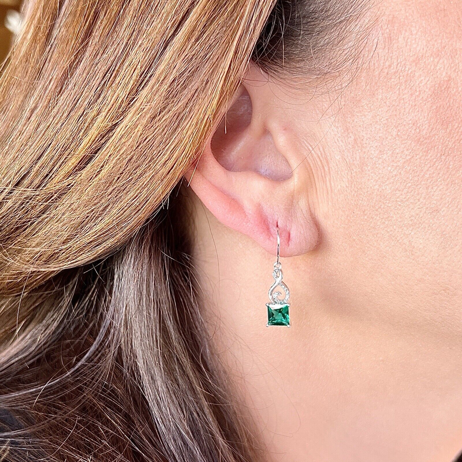 Solid 10k White Gold Genuine Diamonds & Lab Created Emerald Dangle/Drop Earrings