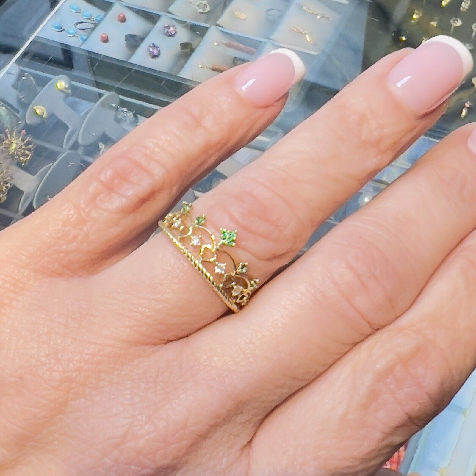 10k Yellow Gold Genuine Emerald & Diamond Crown Ring, New Size7