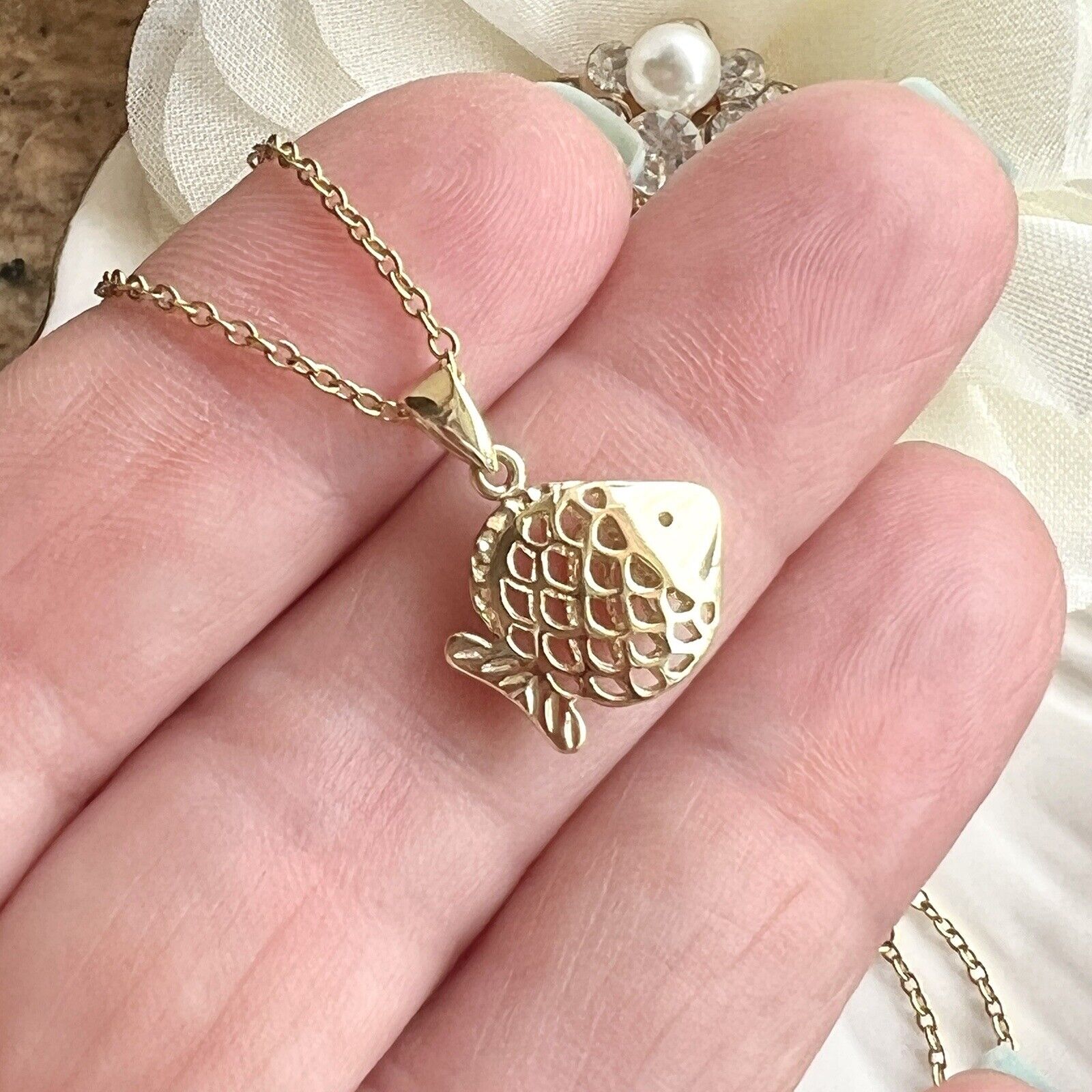 Adorable Solid 14k Yellow Gold Puffy 3-D Fish Pendant/Charm, New, 0.70"