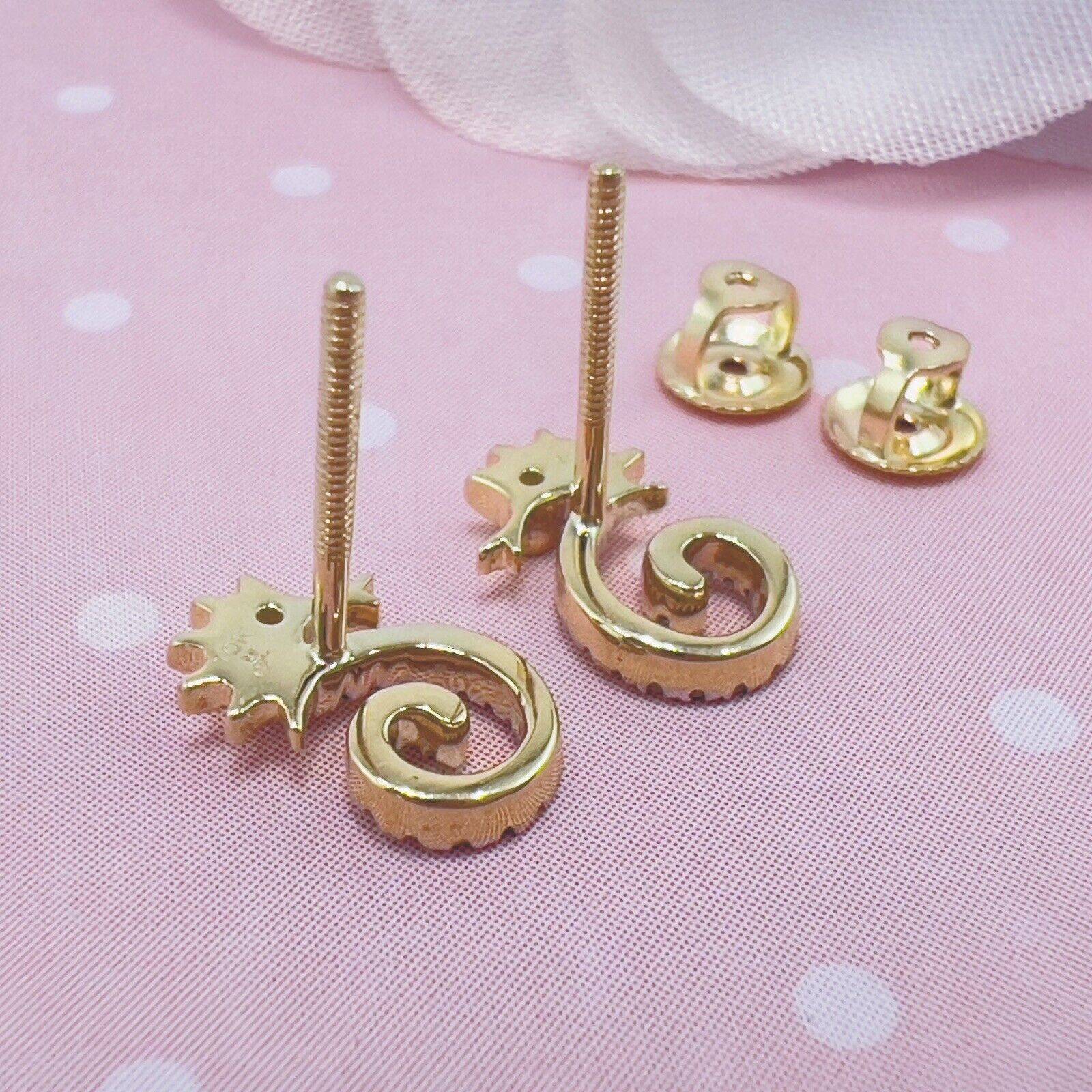 10k Yellow Gold Genuine Diamond Seahorse Stud Screw-Back Earrings, New