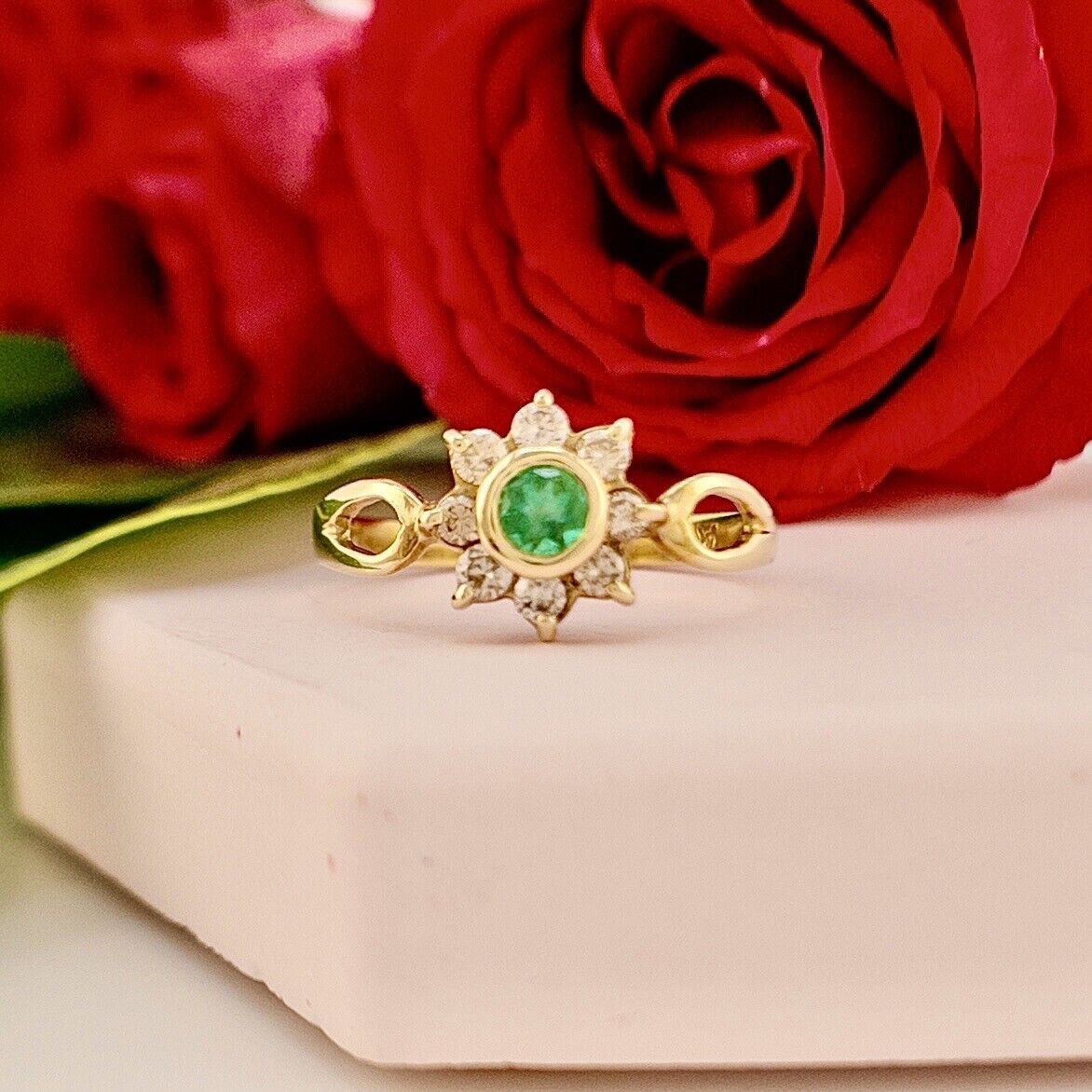 Solid 14k Yellow Gold Genuine Colombian Emerald & Diamond Rosette Ring, New Size