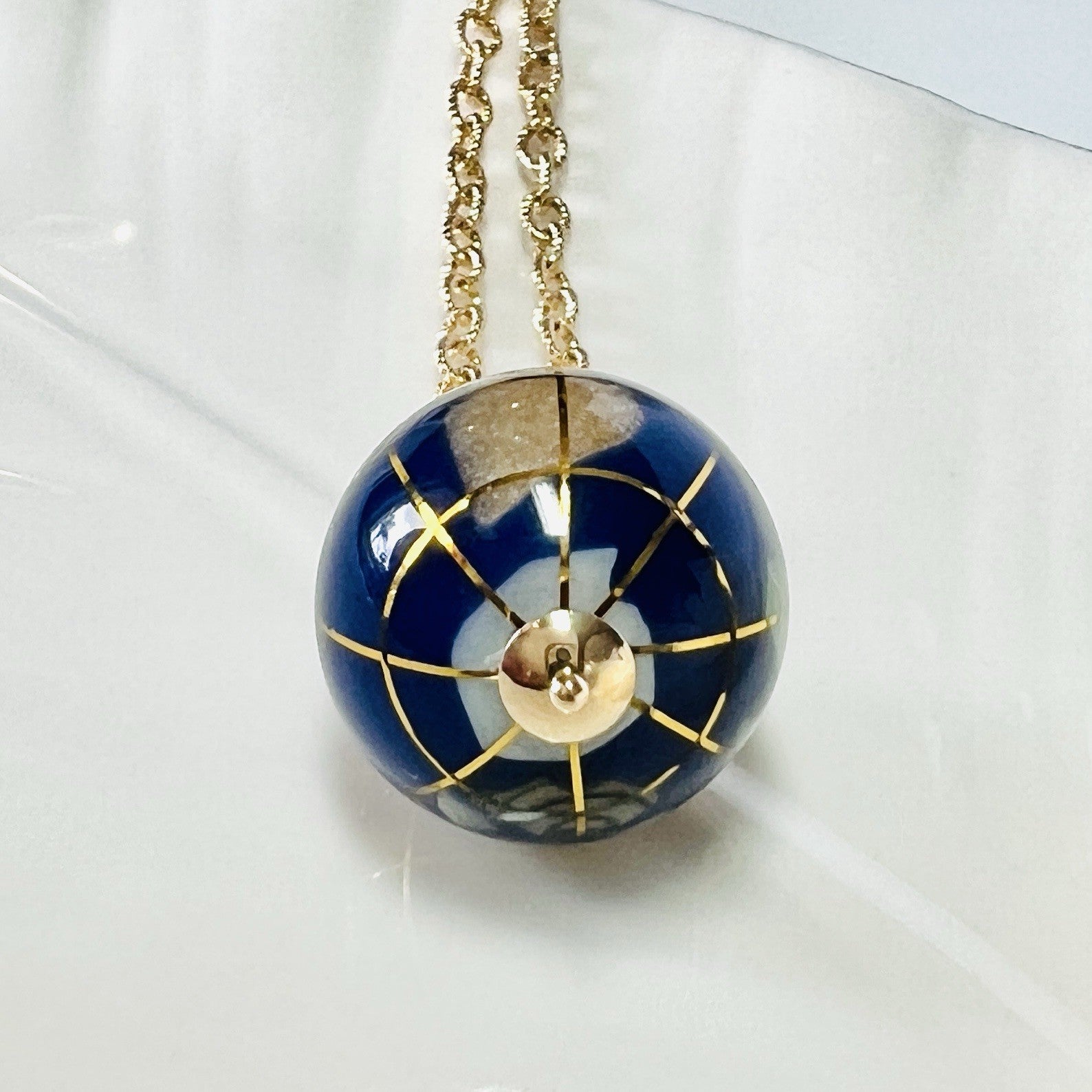 World Globe Gemstone Inlay Solid 14k Yellow Gold Pendant, New, 1.06"
