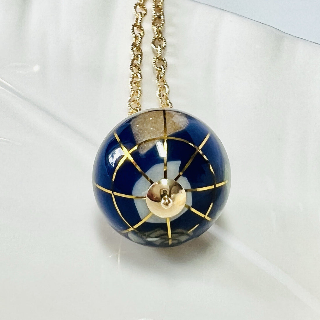 World Globe Gemstone Inlay Solid 14k Yellow Gold Pendant, New, 1.06"