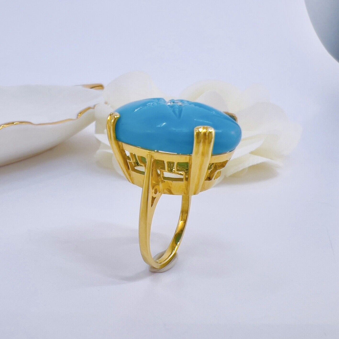 Vintage European 8k Yellow Gold American Turquoise & Diamond Ring, Size 4.75