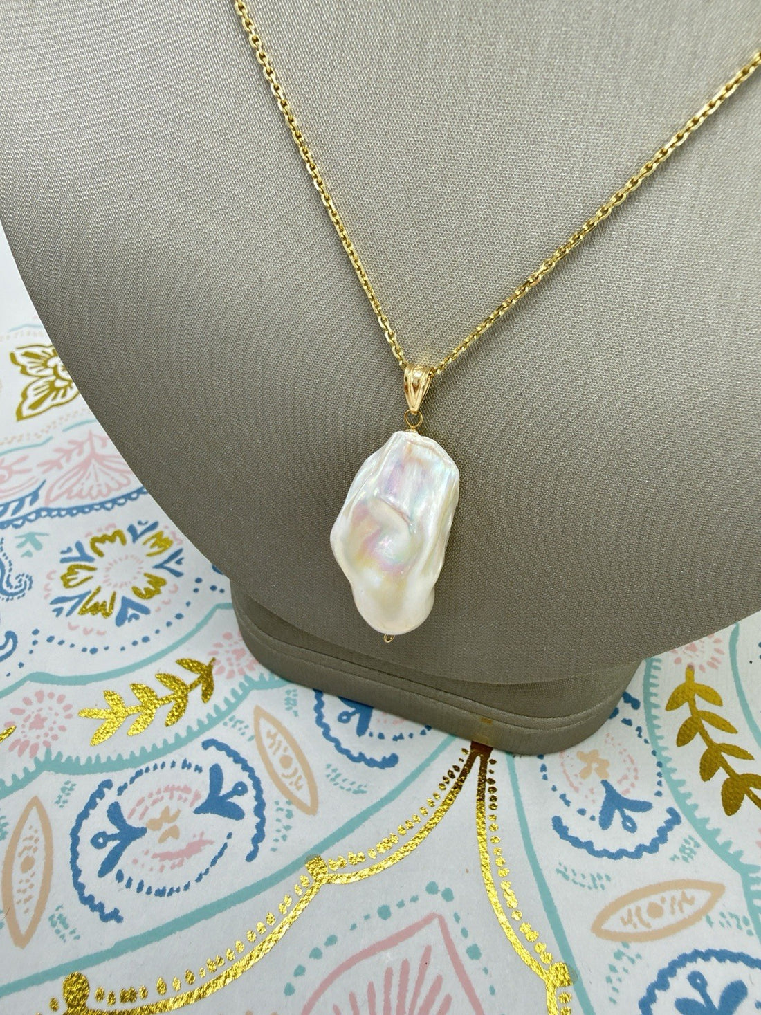 14k Yellow Gold Genuine Baroque Pearl Pendant, New 1.5"