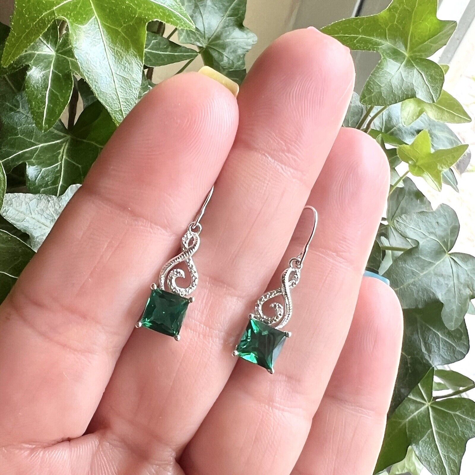 Solid 10k White Gold Genuine Diamonds & Lab Created Emerald Dangle/Drop Earrings