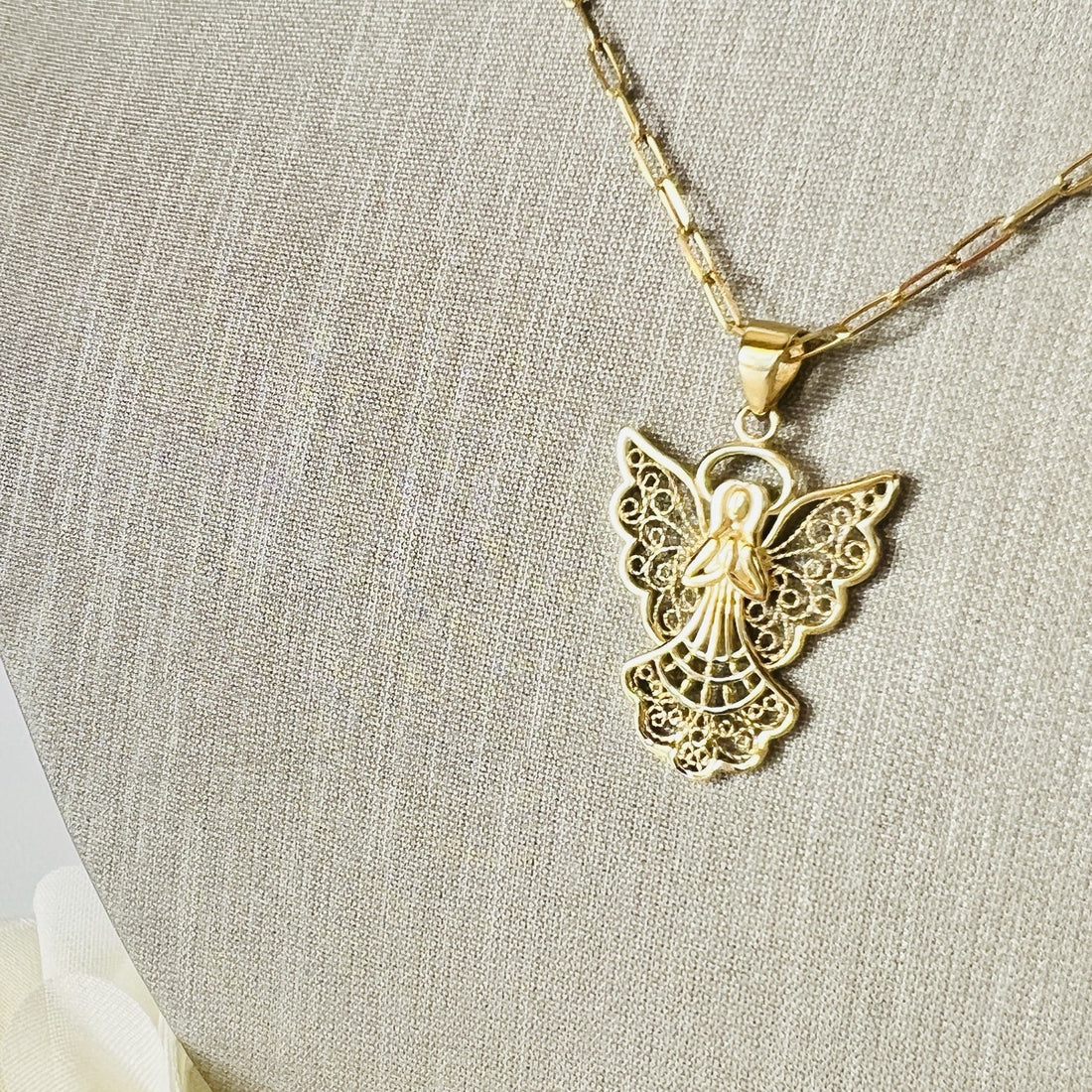 Solid 14k Yellow Gold Filigree Guardian Angel Pendant, New, Lg
