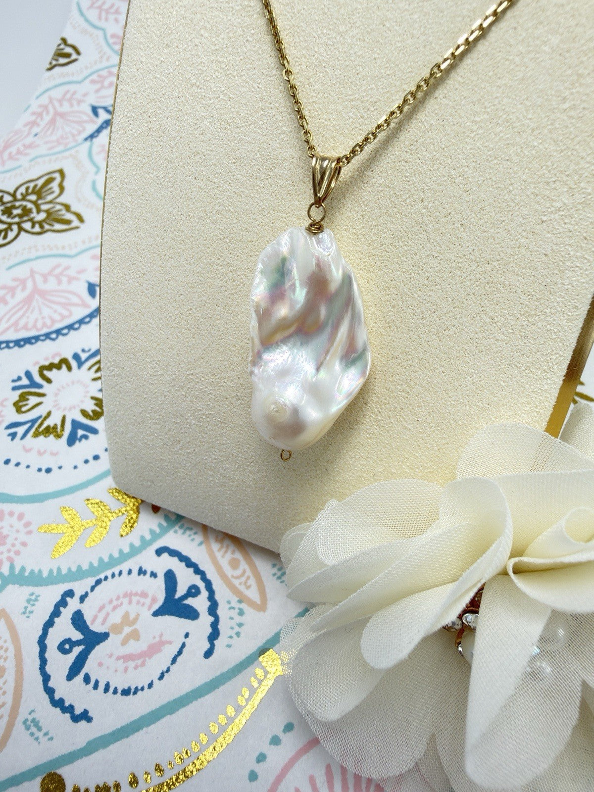 14k Yellow Gold Genuine Baroque Pearl Pendant, New 1.5"