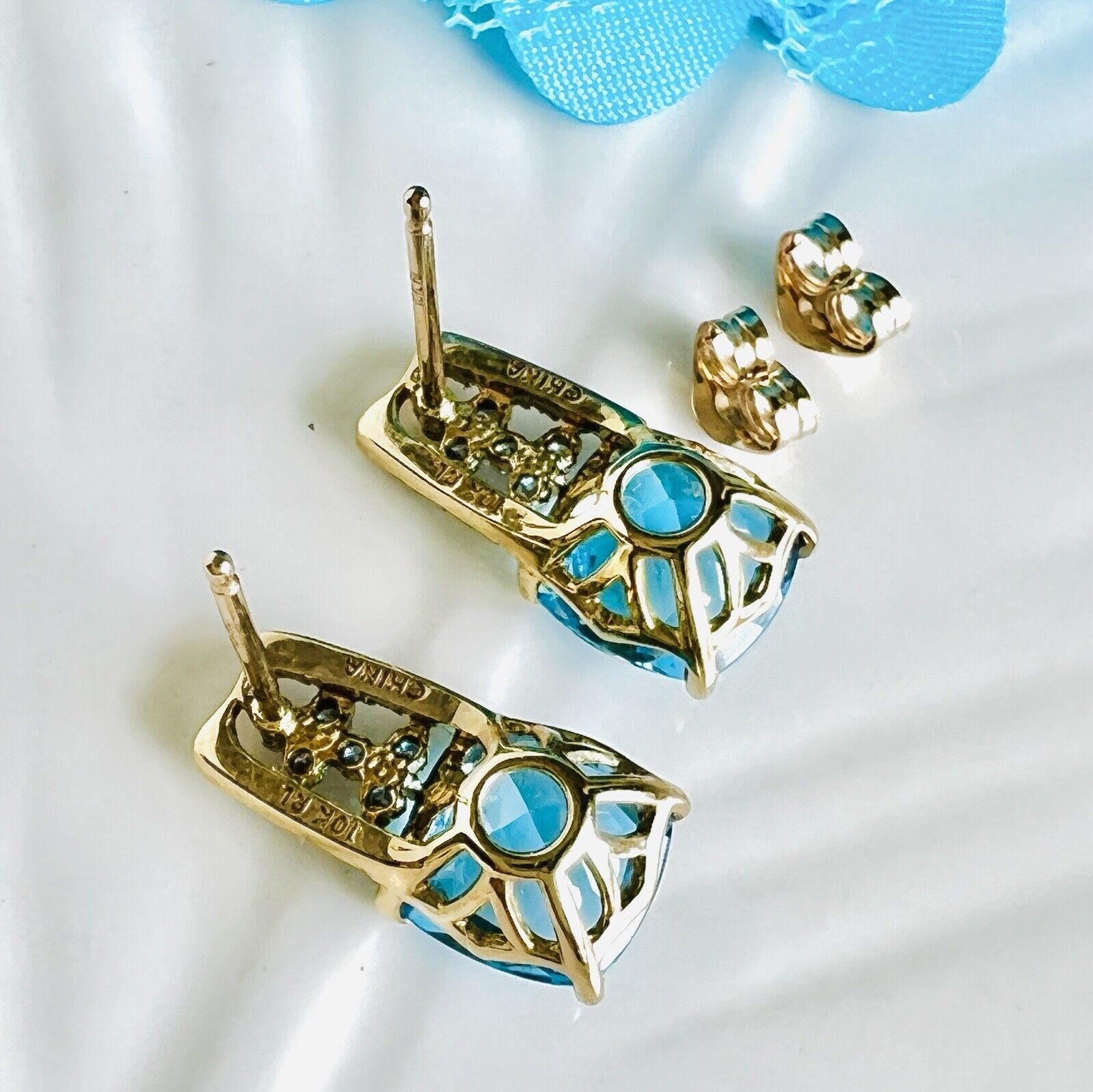 Solid 10k Yellow Gold Genuine Blue Topaz & Diamond Stud Earrings, New