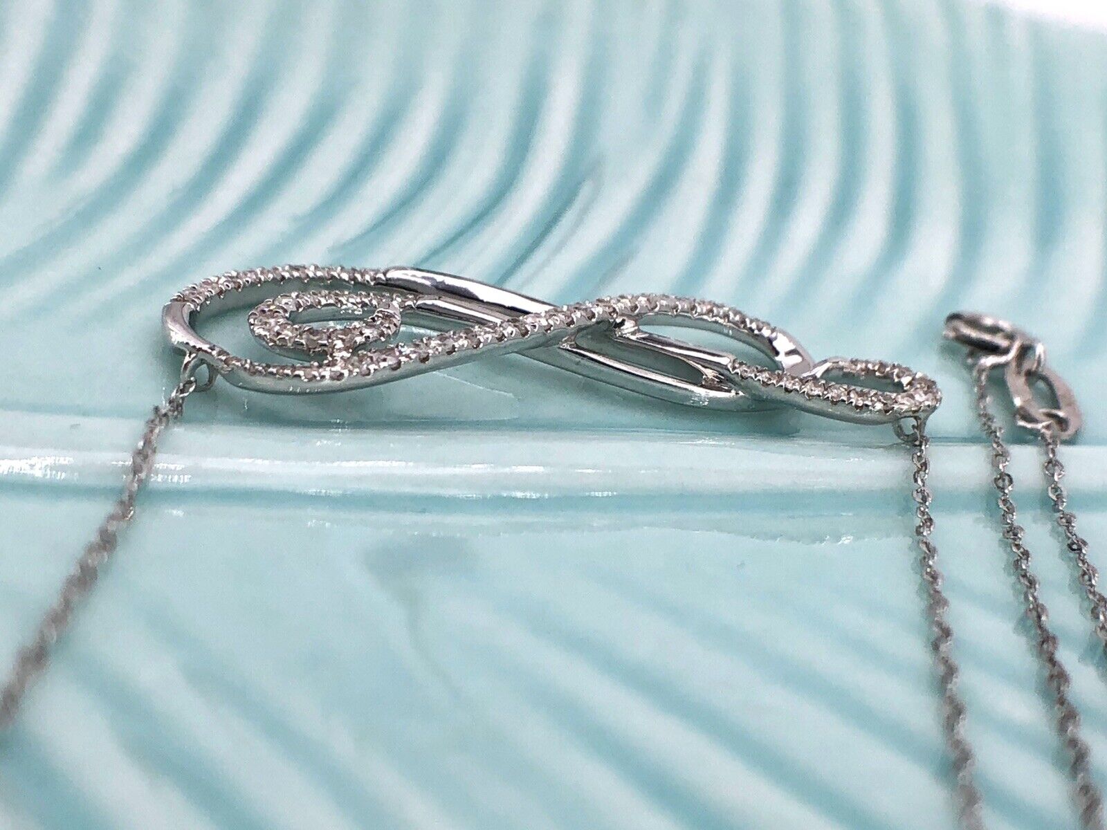 Gorgeous 14k White Gold & Diamond Swirl Design Necklace Chain, 17", New