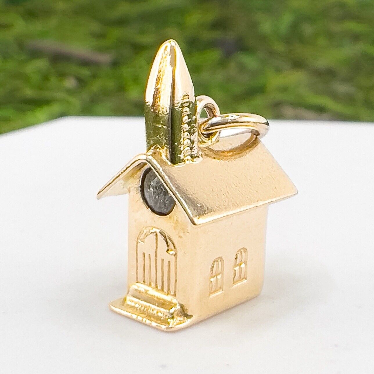 Vintage 14k Yellow Gold Church/School House Charm Pendant