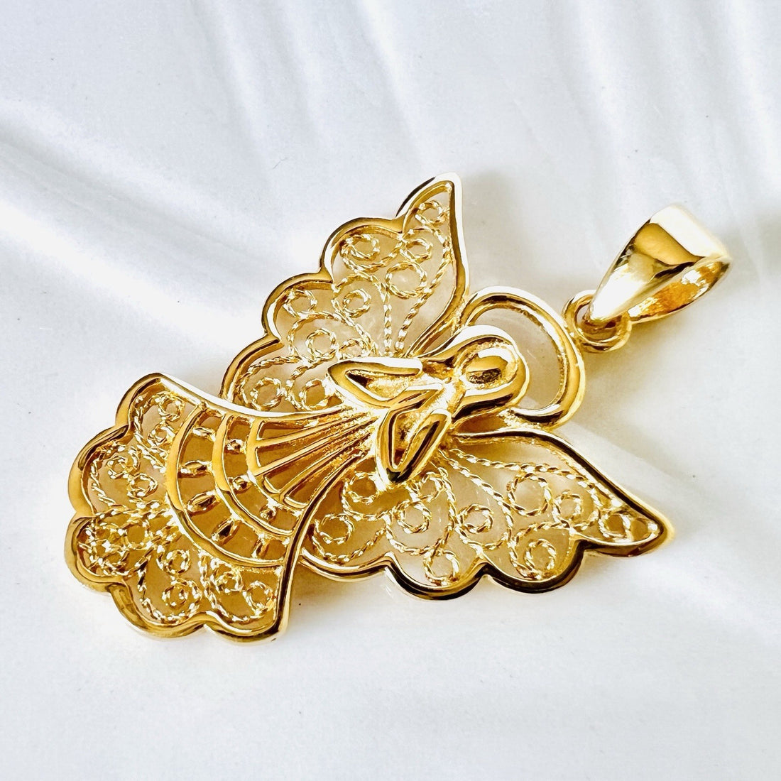 Solid 14k Yellow Gold Filigree Guardian Angel Pendant, New, Lg