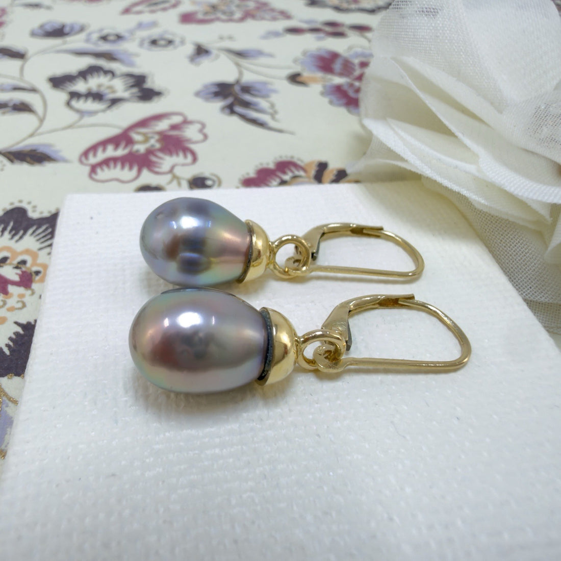 14k Yellow Gold Genuine Gray/Peacock Pearl Drop Leaverback Earrings