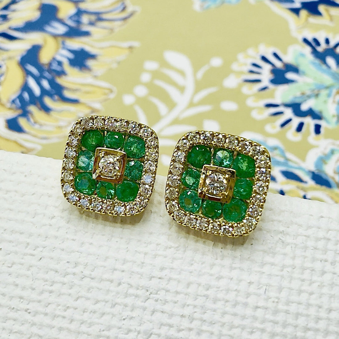 10K Yellow Gold Genuine Emerald & Diamond Stud Screw-Back Earrings, New