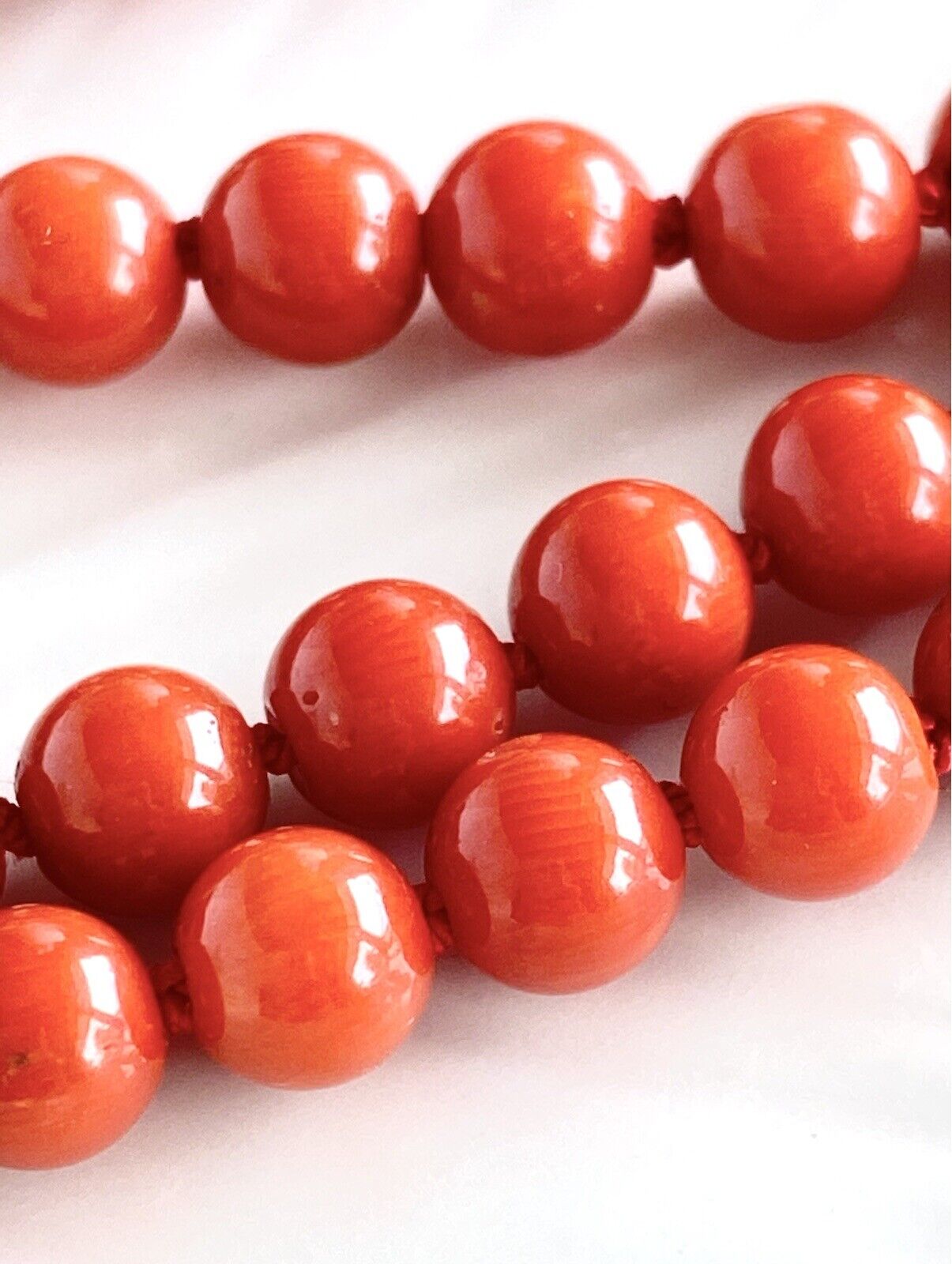 Mediterranean Red Coral Solid 14k Yellow Gold & Diamonds Necklace, New, 18"