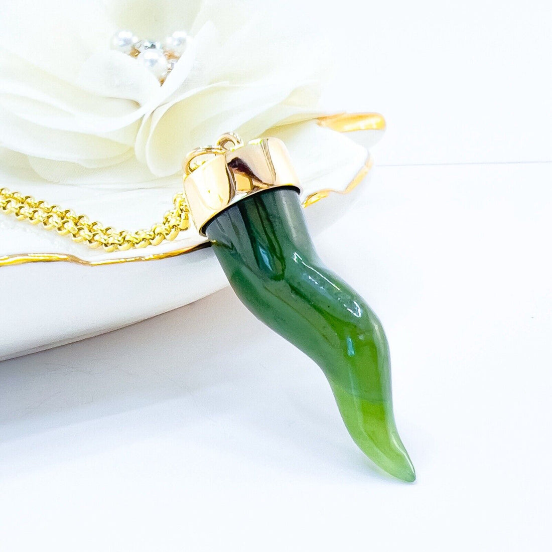 14k Yellow Gold Nephrite Jade Cornicello Horn Pendant, New, 1.68"